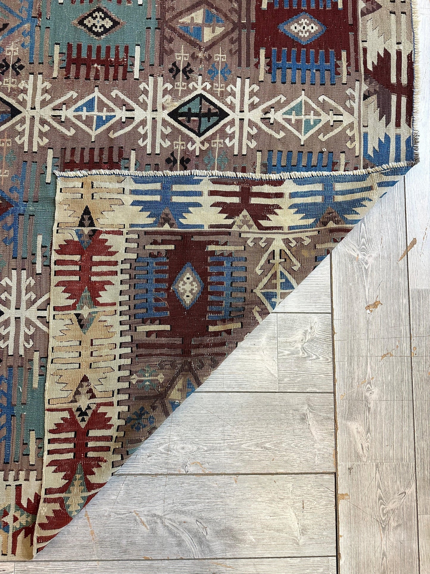 Reyhanli Anatoliskt 1800-tal Antikt Unikt Kilim-matta 5’ x 8’3”