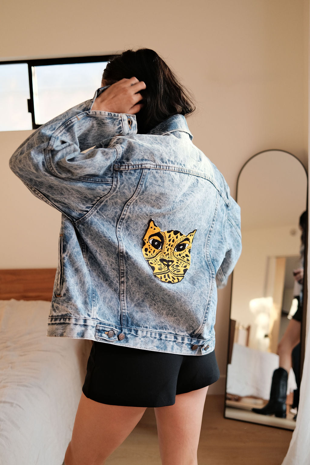 VINTAGE LEVIS DENIM JAGUAR JACKET