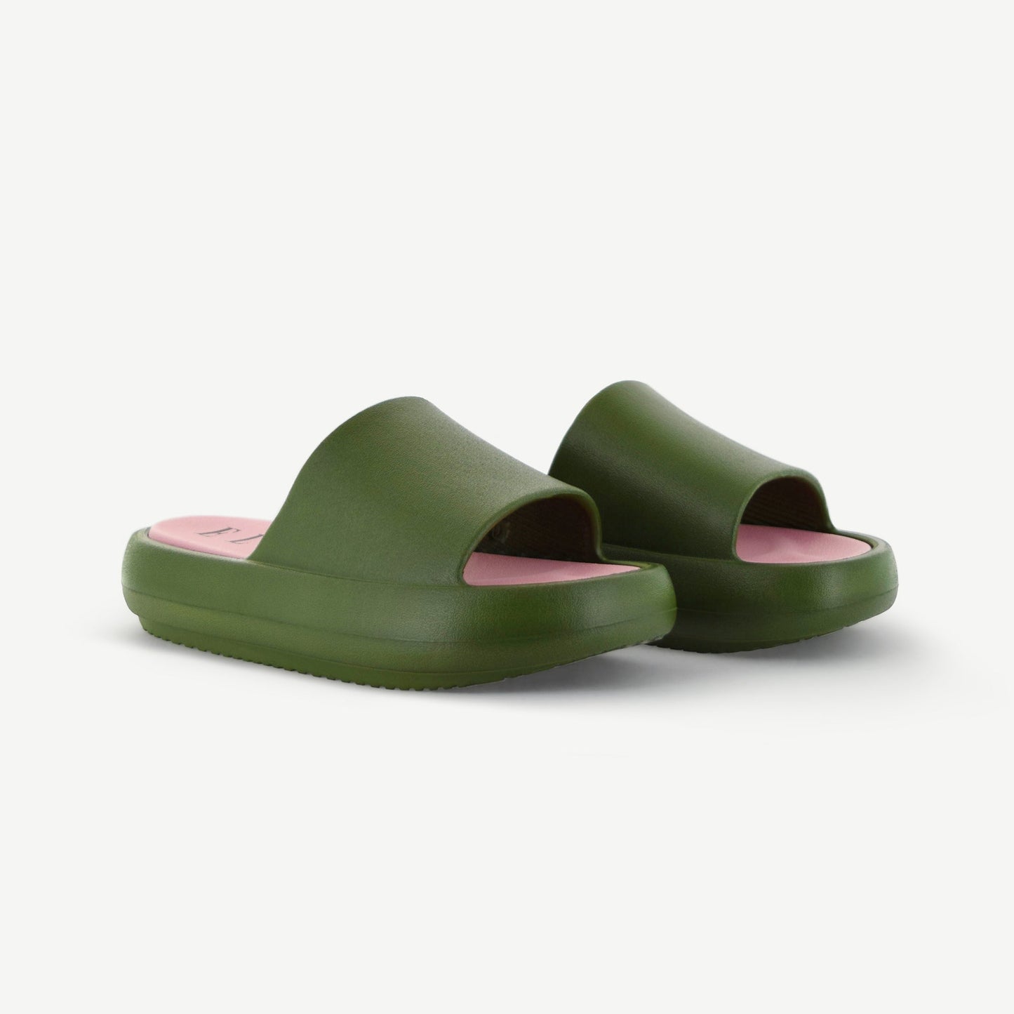 ST. TROPEZ: PLATTFORMSANDAL - OLIV