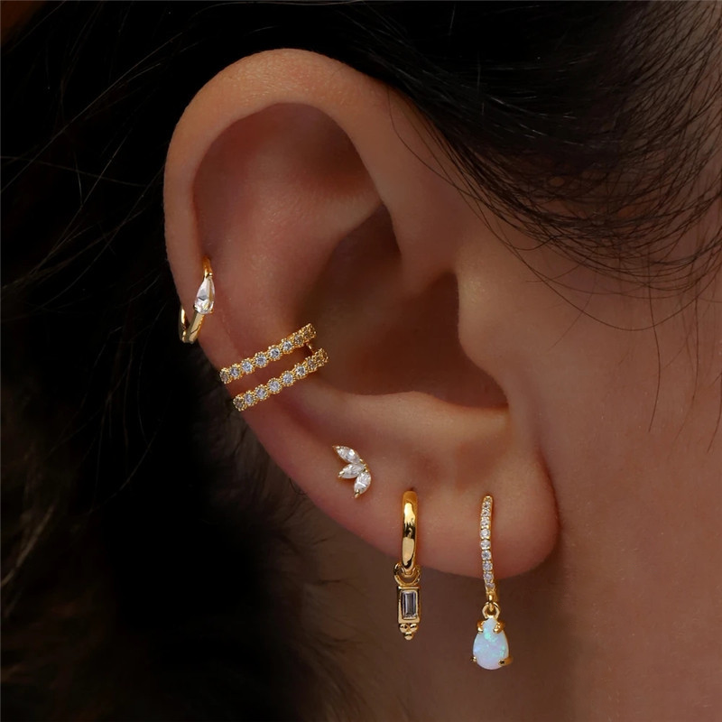 Earrings for Women | Trio Flat Back Diamond Studs with Hypoallergenic Comfort 1