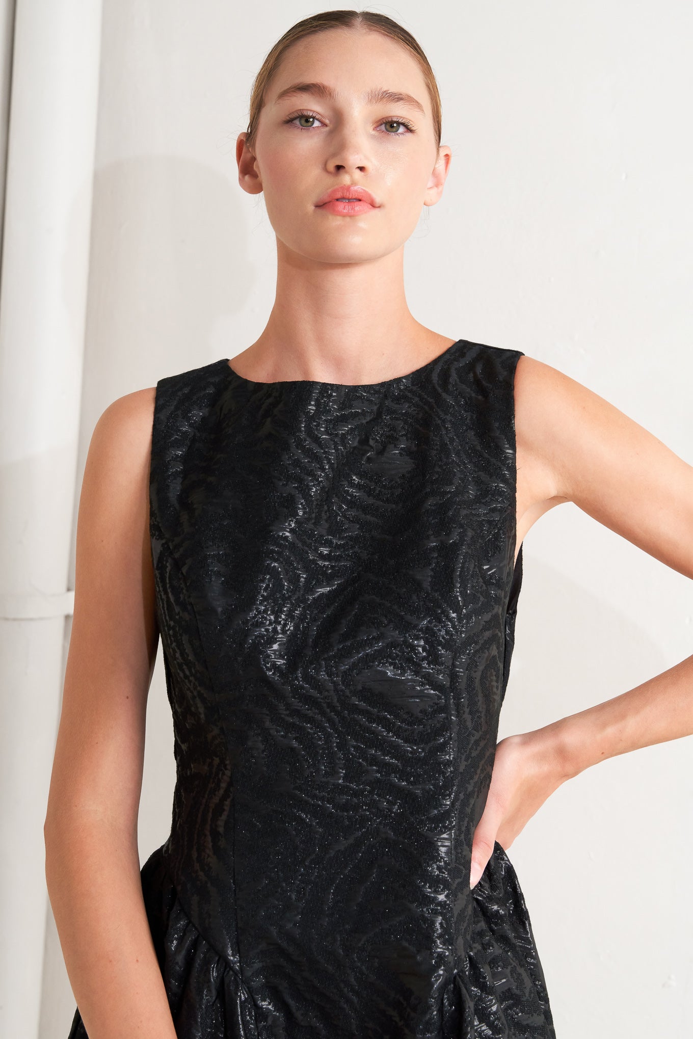 VESTITO MIDI NERO INTRECCIATO CHECK YOURSELF