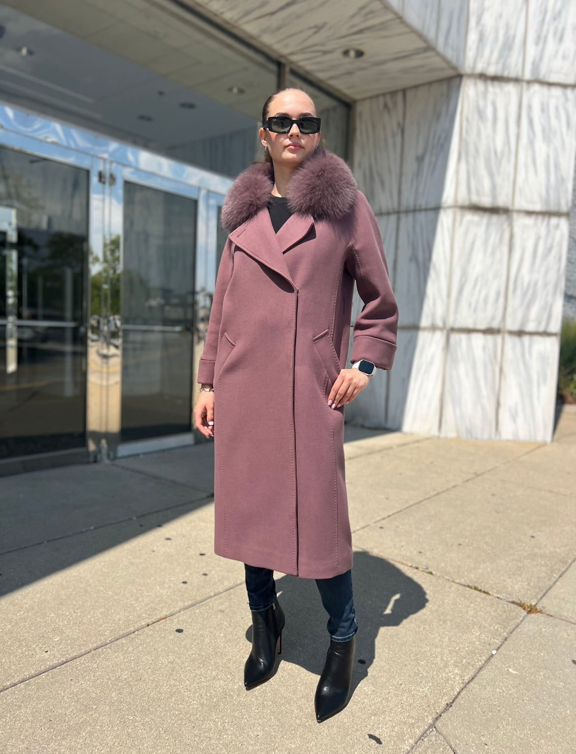 Echte Polar-Fuchs maßgeschneiderter Kaschmir-Wollmantel