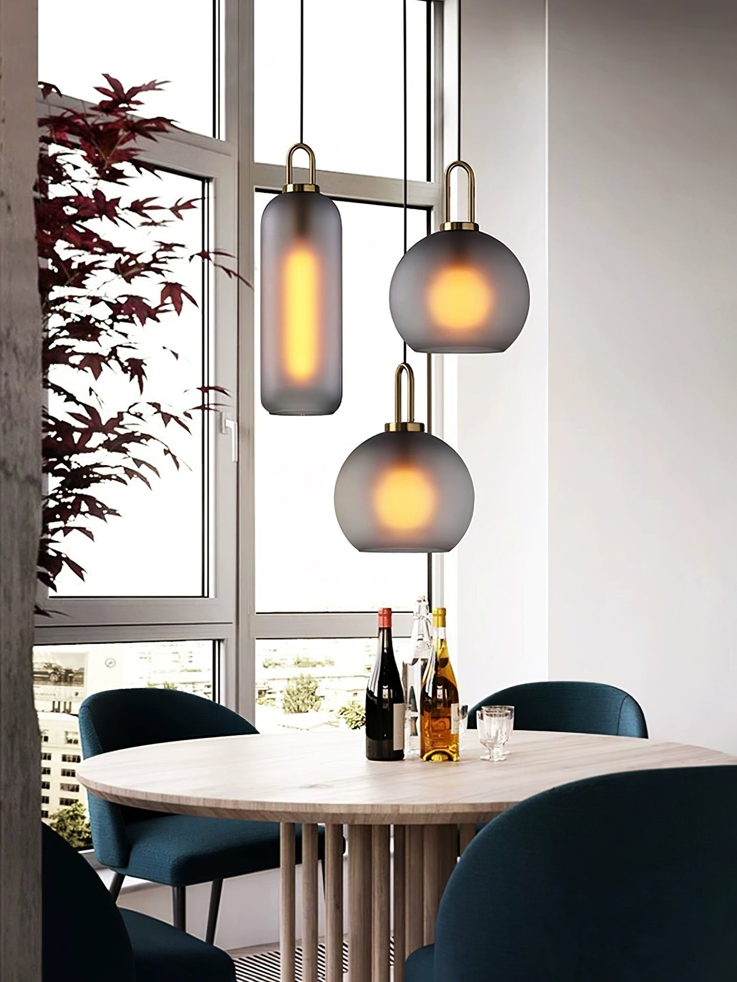 Glass Pendant Lamp | Elegant Design with Adjustable Height 3