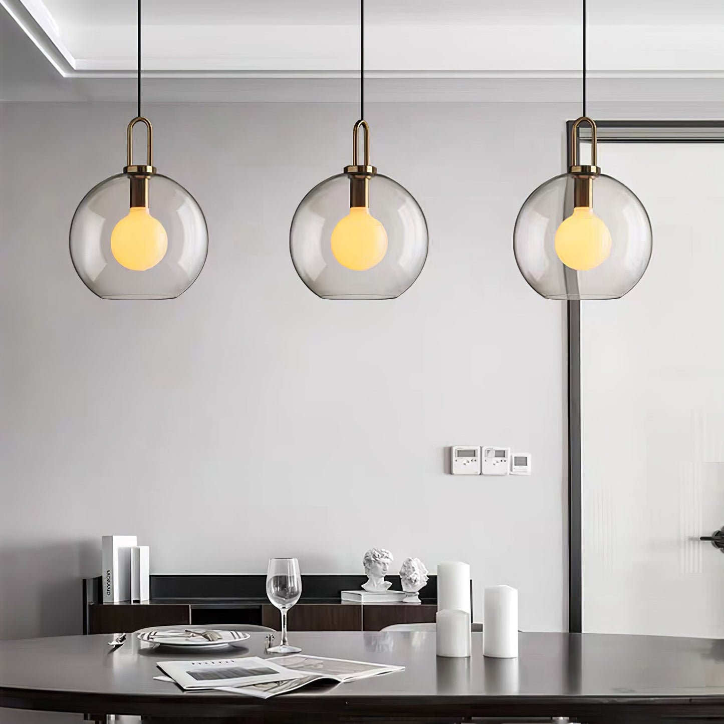 Glass Pendant Lamp | Elegant Design with Adjustable Height 4
