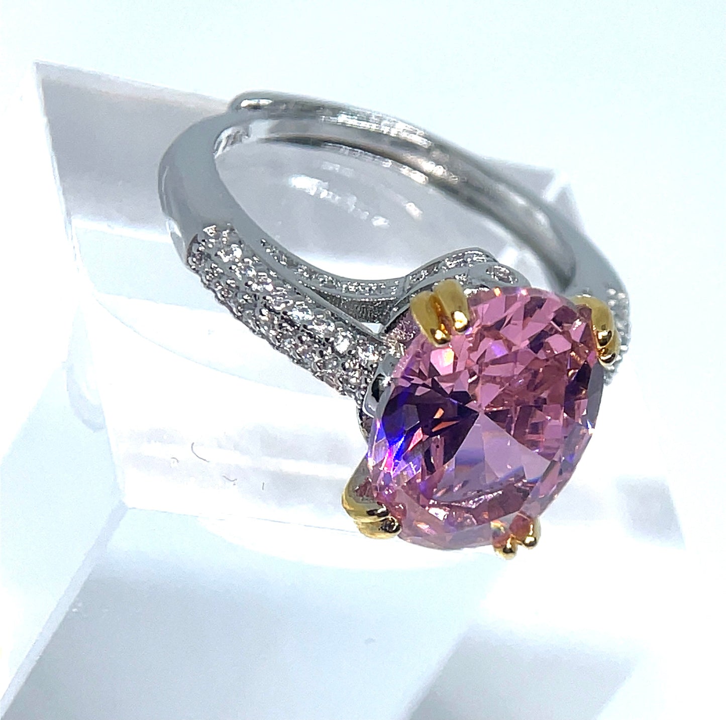 Marie Ring