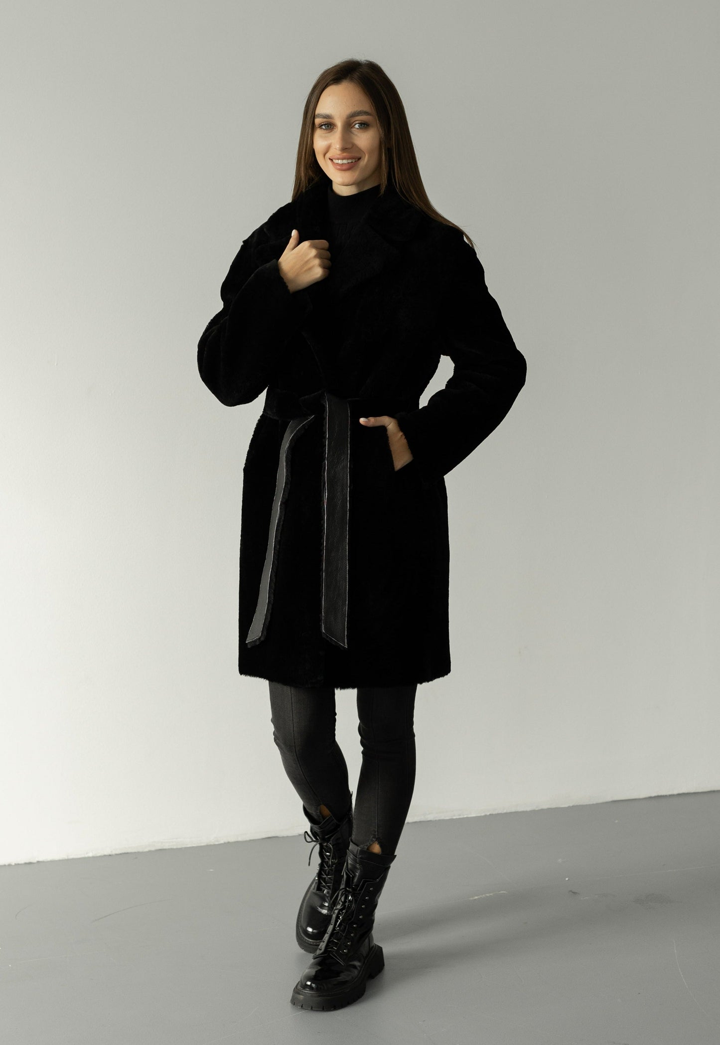 Äkta Shearling Merino Lamm Läderrock från Punto Leather