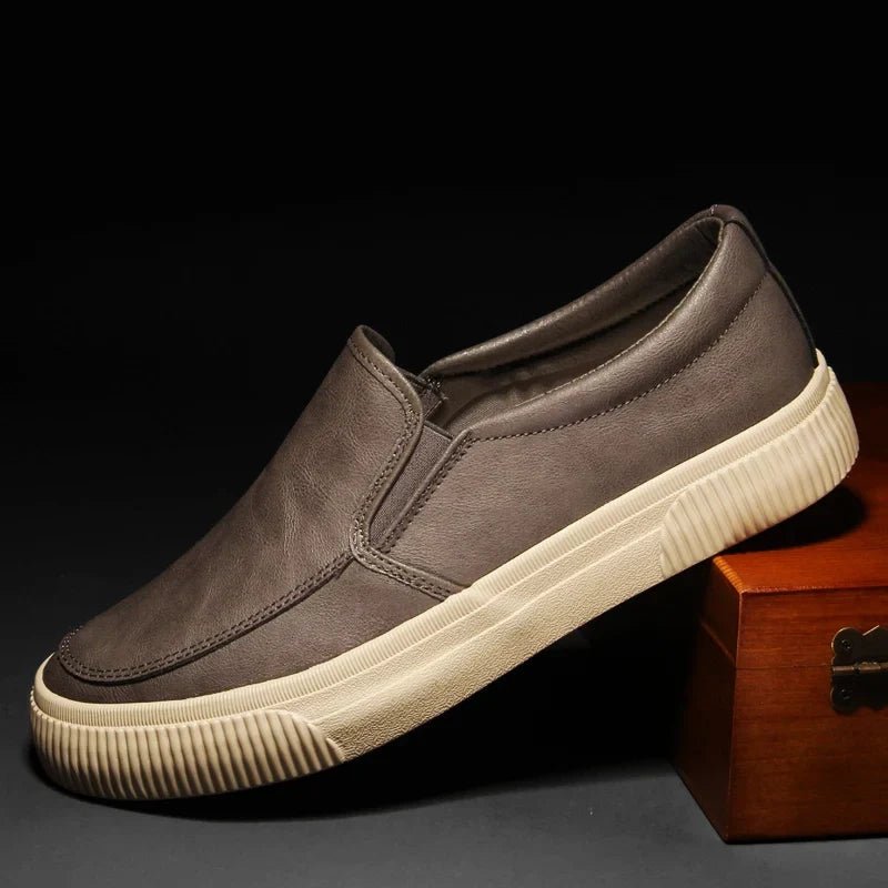Jameson Leather Slippers | Timeless Elegance with Comfortable Fit 2