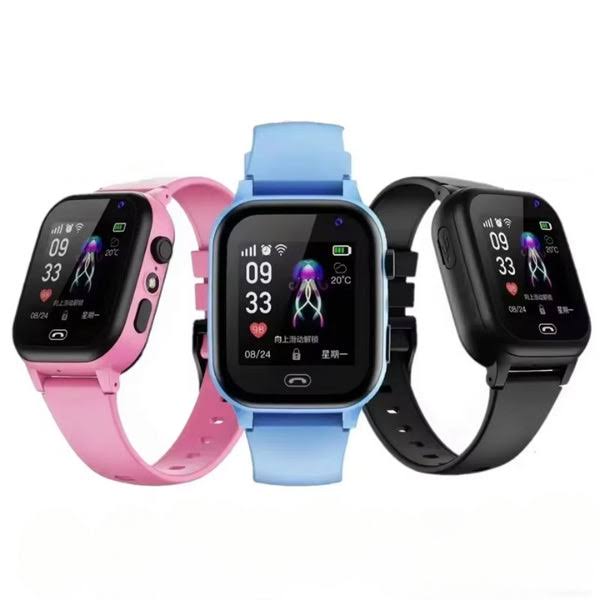Kids GPS Smartwatch | Real-Time Tracking with Video Call & Camera 1
