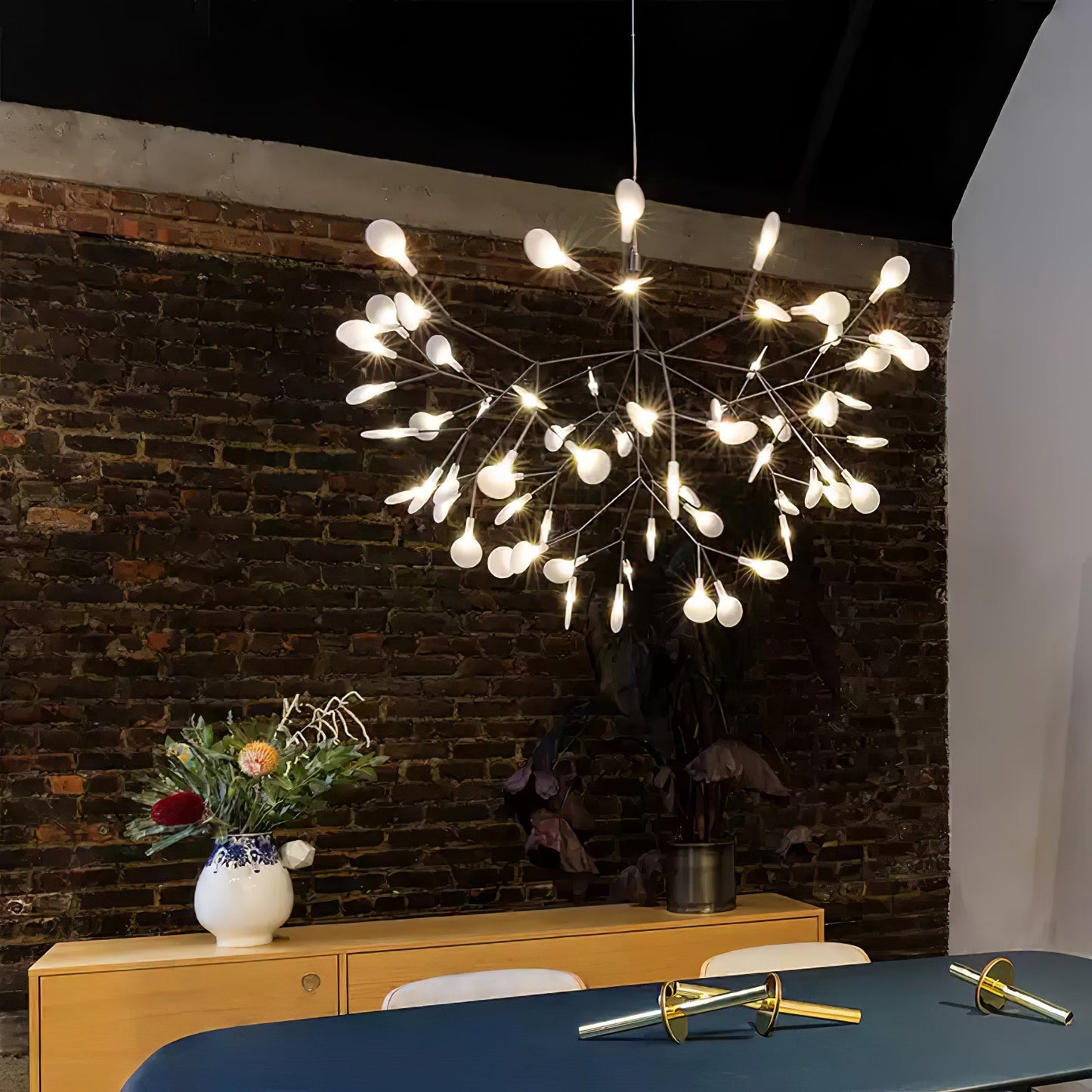 Modern Black Chandelier | Flower-Shaped Acrylic Design with Remote Control 3