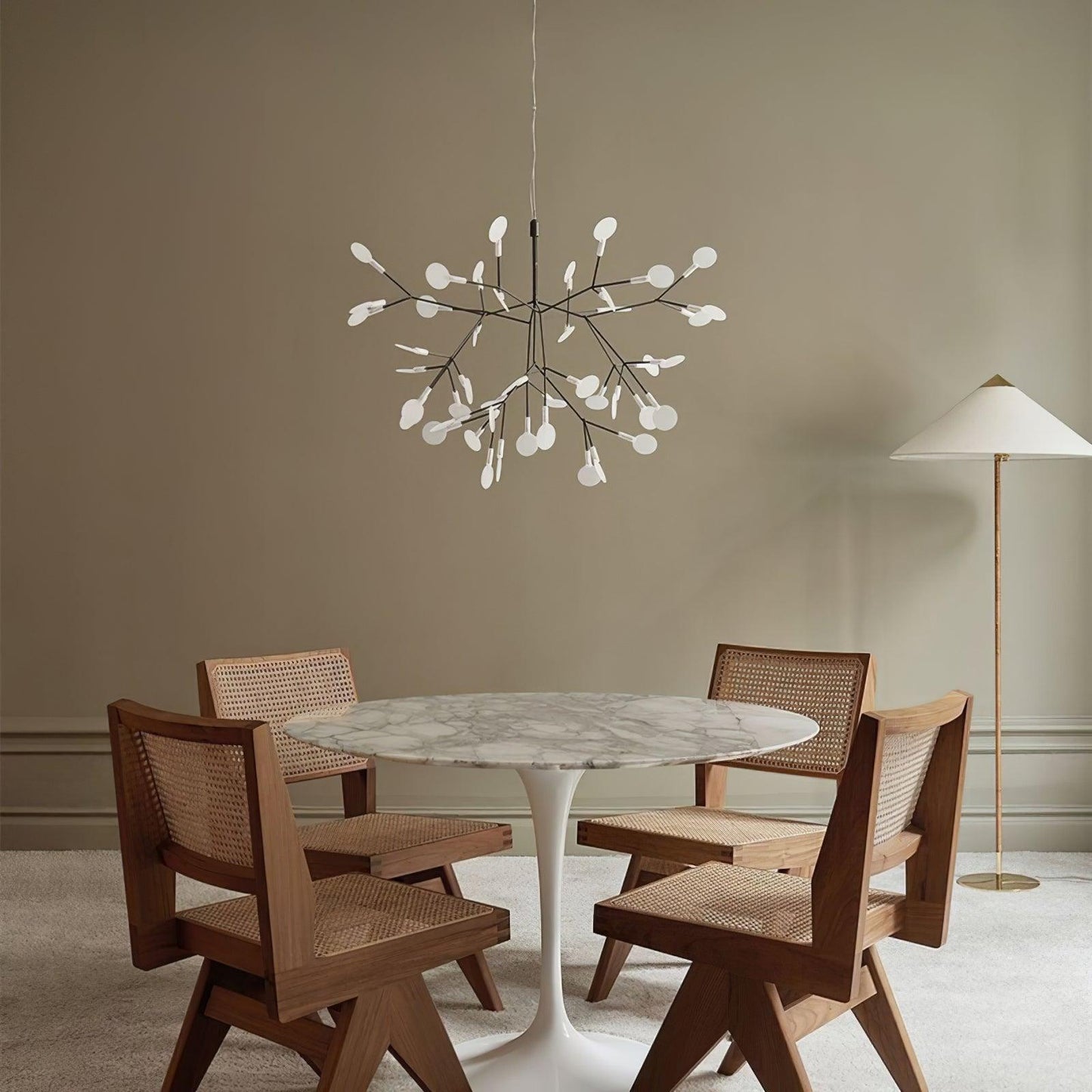 Modern Black Chandelier | Flower-Shaped Acrylic Design with Remote Control 5