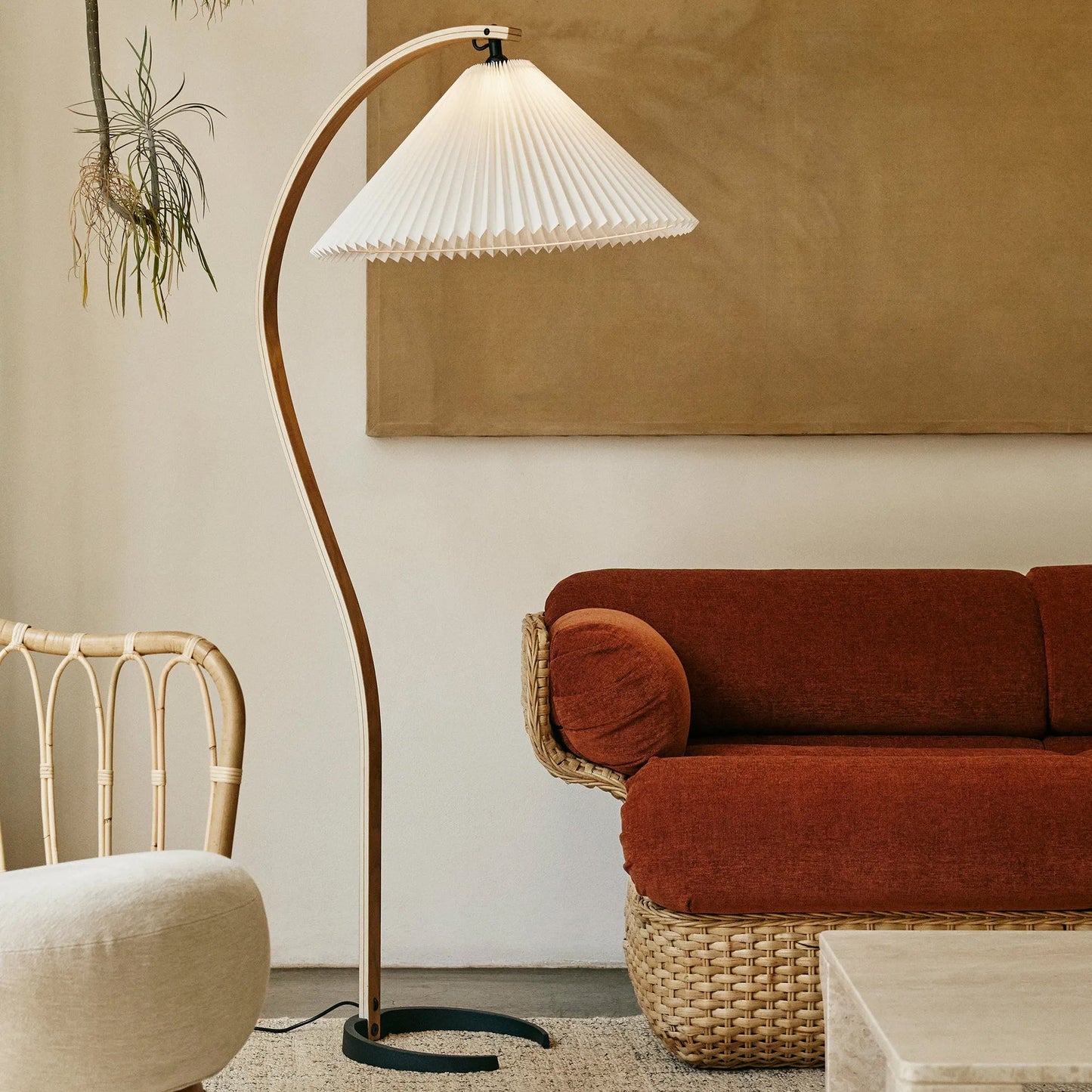 Modern Floor Lamp | Unique Wood and Metal Design for Living Room 2