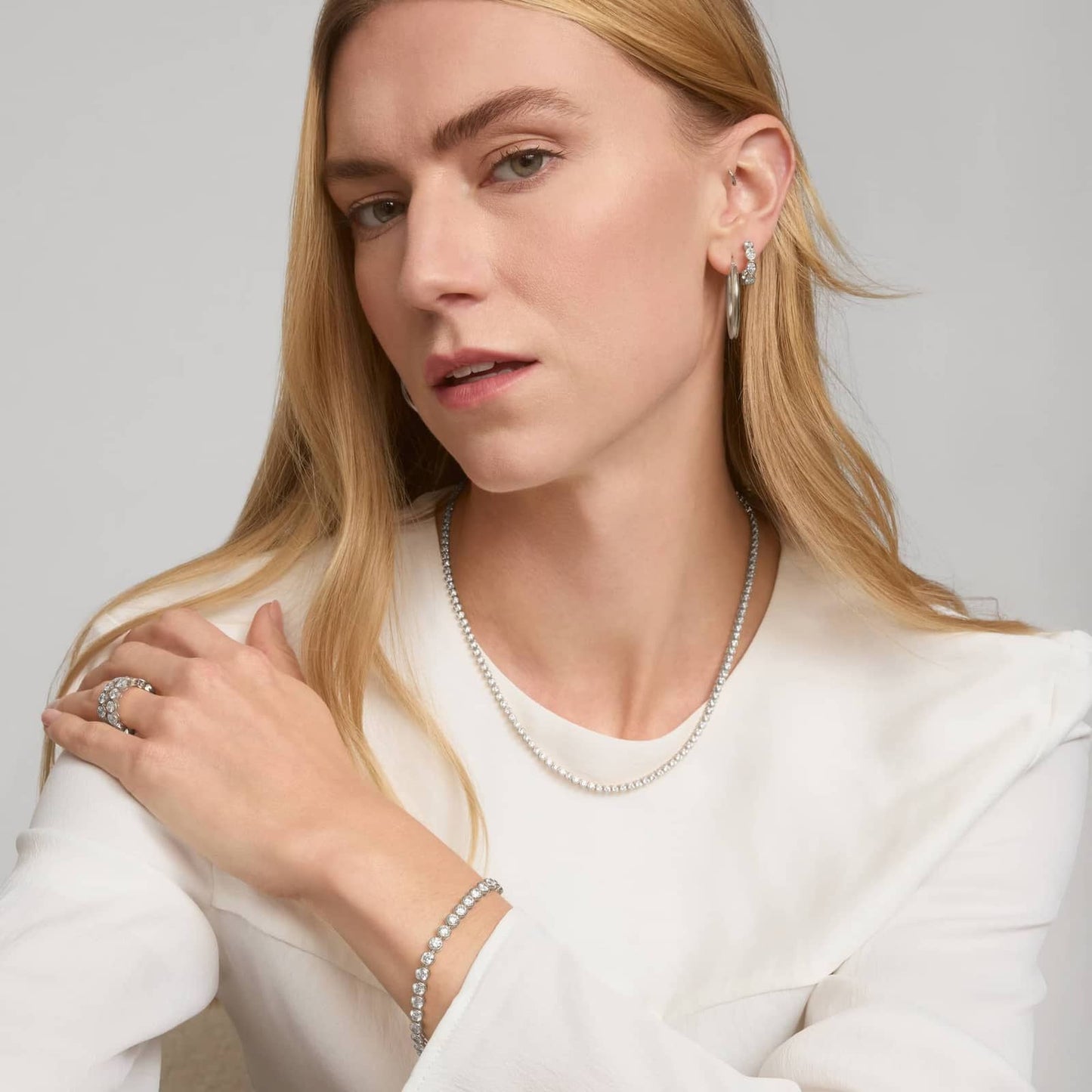 10 CTW bezel-sat skabt moissanit tennisarmbånd i 14 kt guldbelagt – rundslibning, 7 tommer