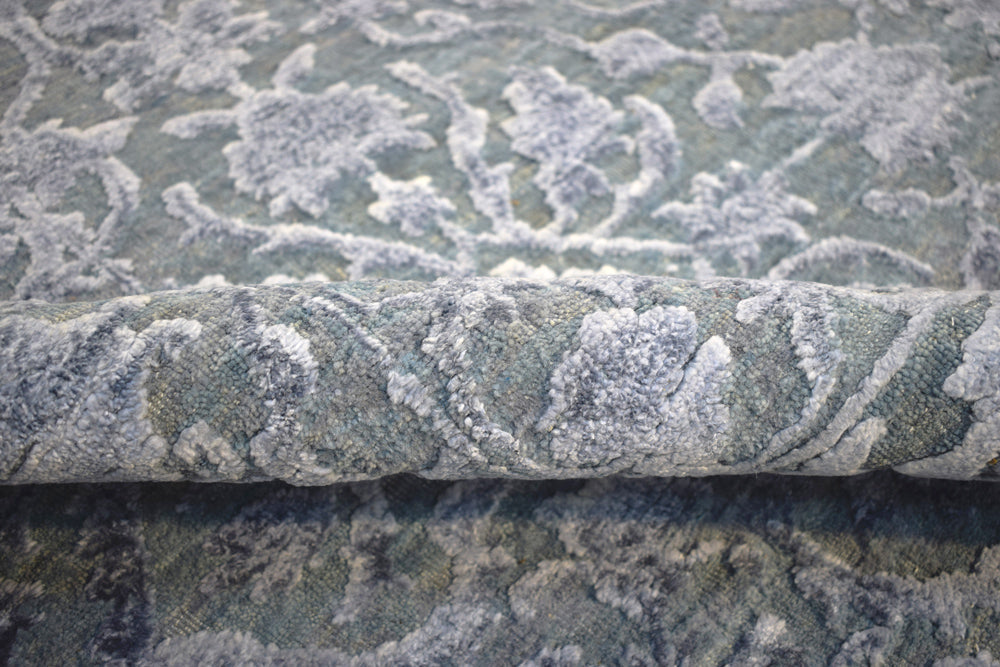 8'x10' Modern Hand made Hand-spun wool and Handspun Bamboo Silk Area Rug | The Rug Decor | TRD2021810