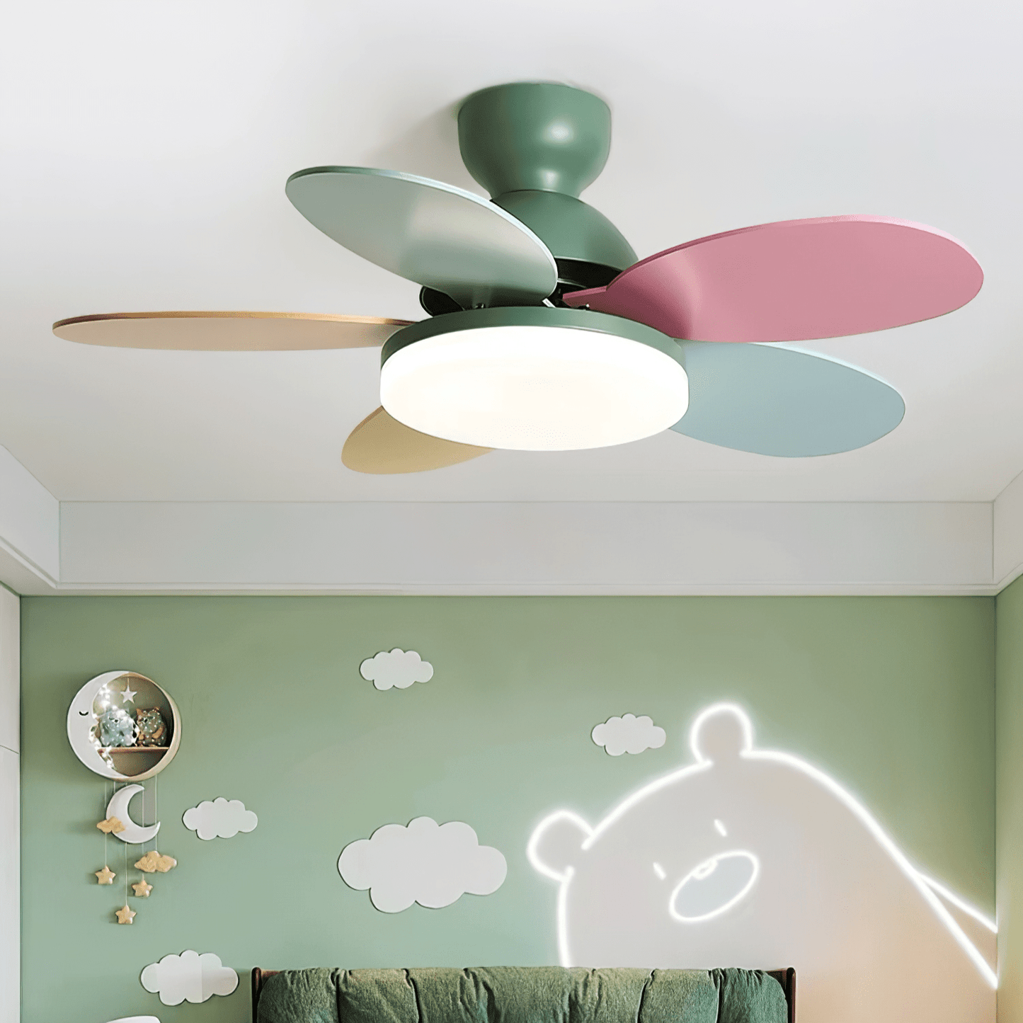 Petalo Ceiling Fan Light | Elegant Flower Petal Design with LED Lighting 3