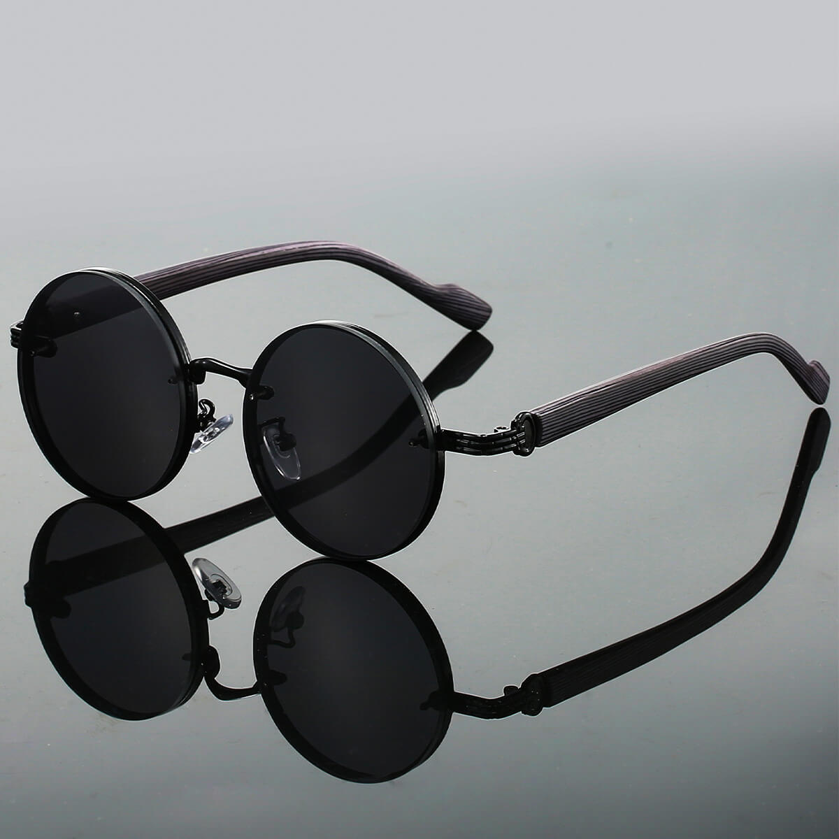 Retro Round Sunglasses | UV 400 Protection with Stylish Wood-Like Temples 4