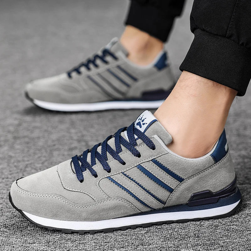 Casual Men's Sneakers – Breathable White Leather Loafers with Non-Slip Sole for All-Day Comfort 1