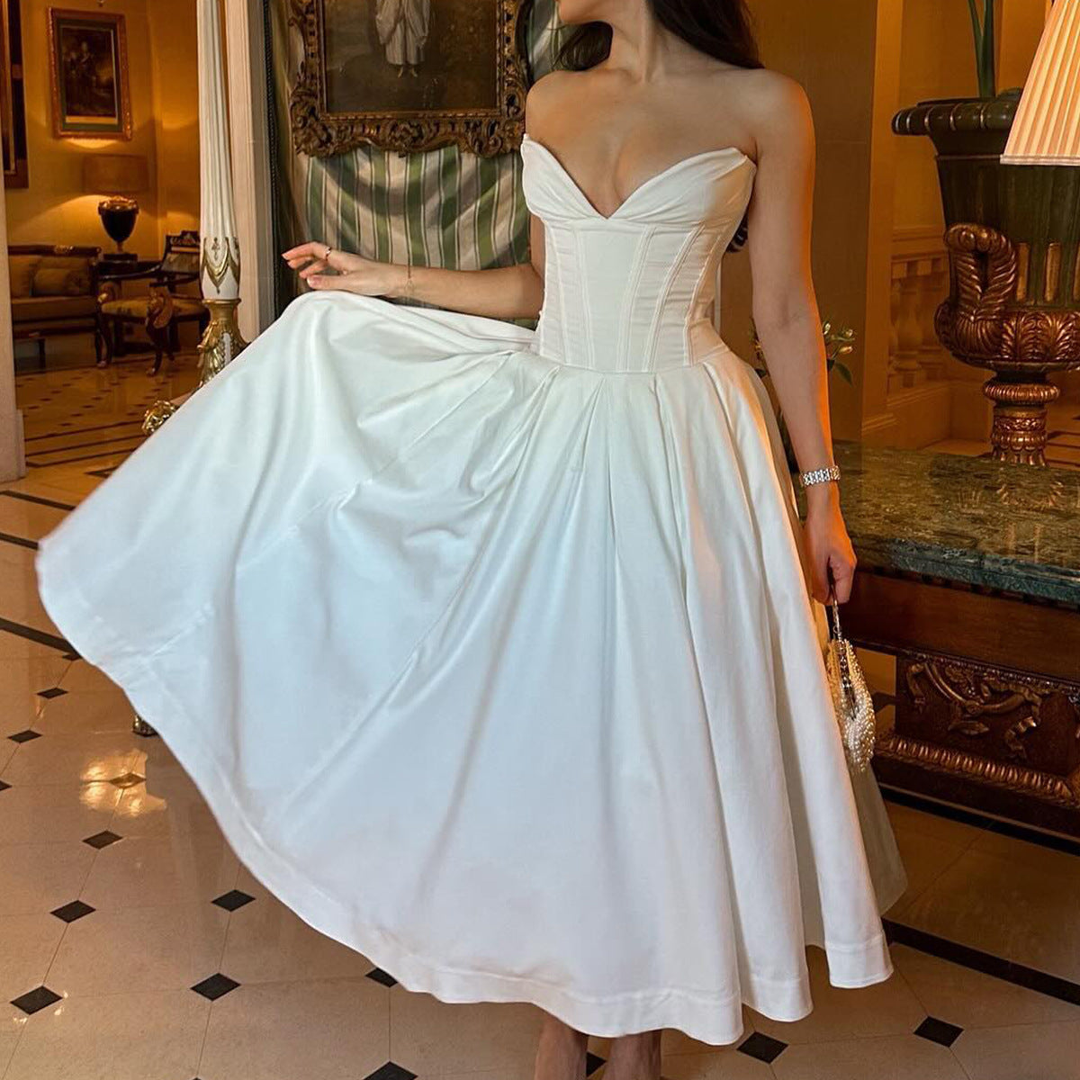 Trägerloses Sweetheart Korsett Midi Kleid
