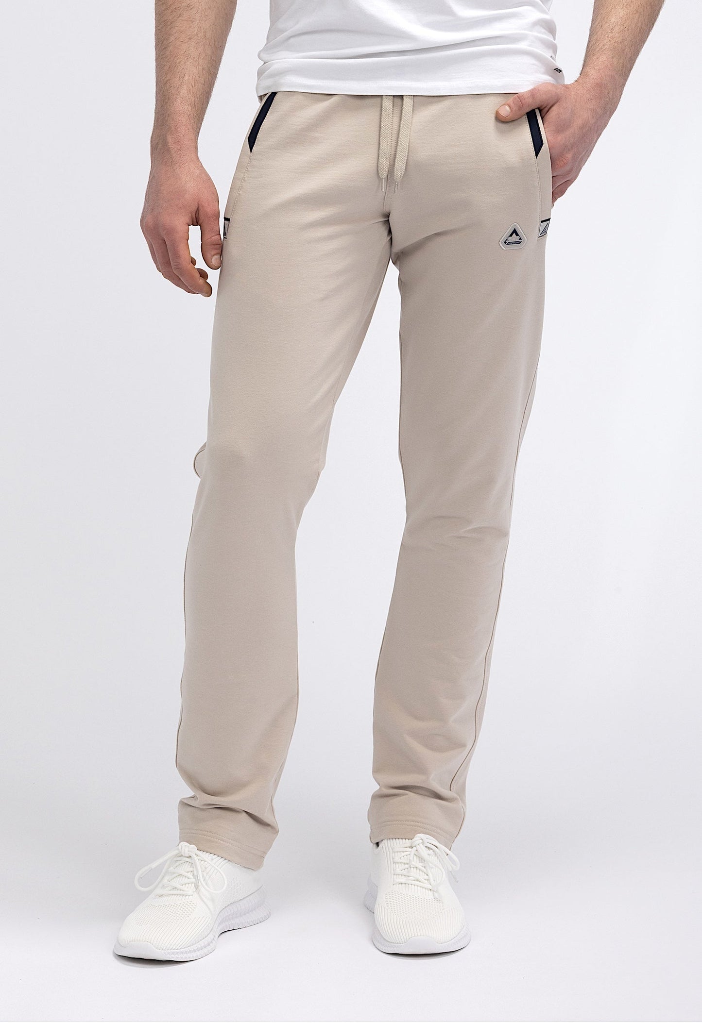 Pantalon de sport droit Confort toute la journée - AVG
