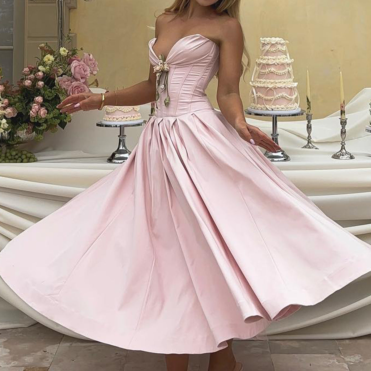 Trägerloses Sweetheart Korsett Midi Kleid