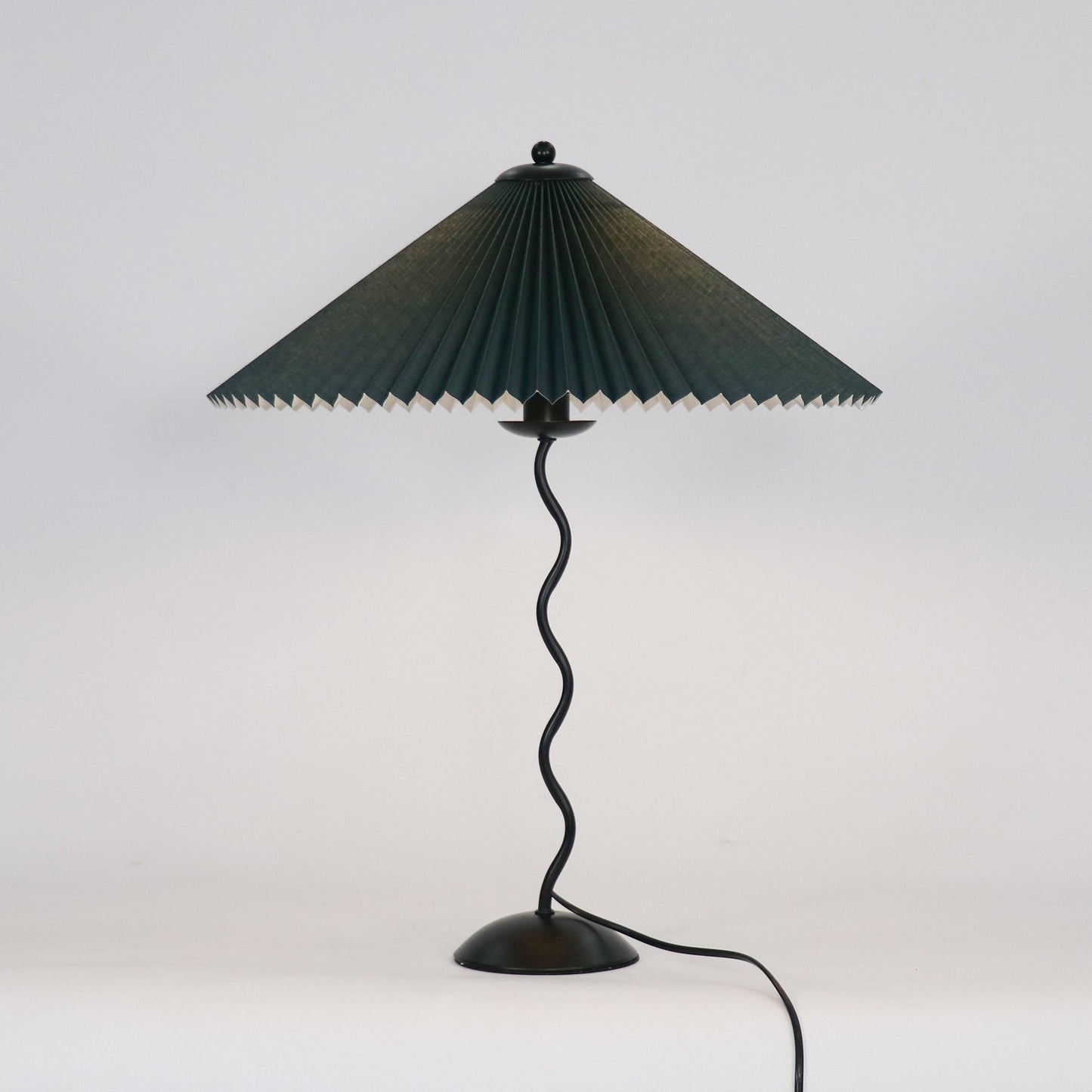 Squiggle Table Lamp | Elegant Curvy Design for Living Room and Bedroom 10