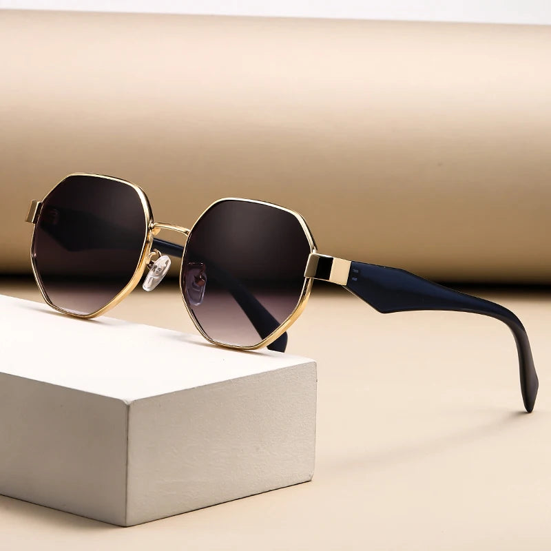 Stylish Sunglasses | Gradient Lenses with UV400 Protection and Lightweight Design 4
