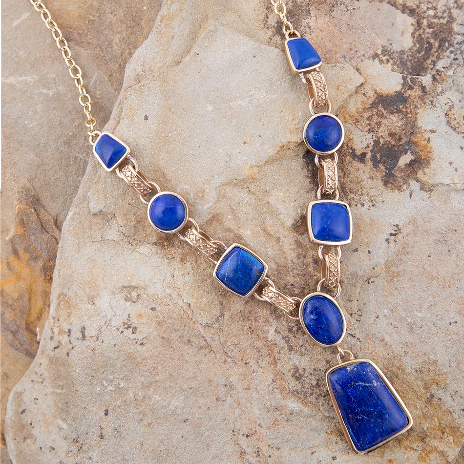Kungligt blå lapis guldhänge halsband