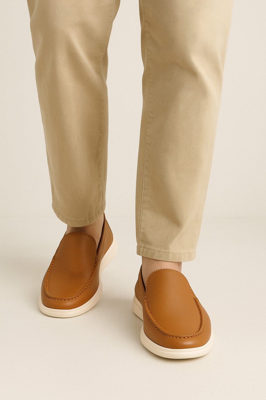 Two-Tone Leather Loafers for Women | Stylish Comfort with Flexible Sole 3