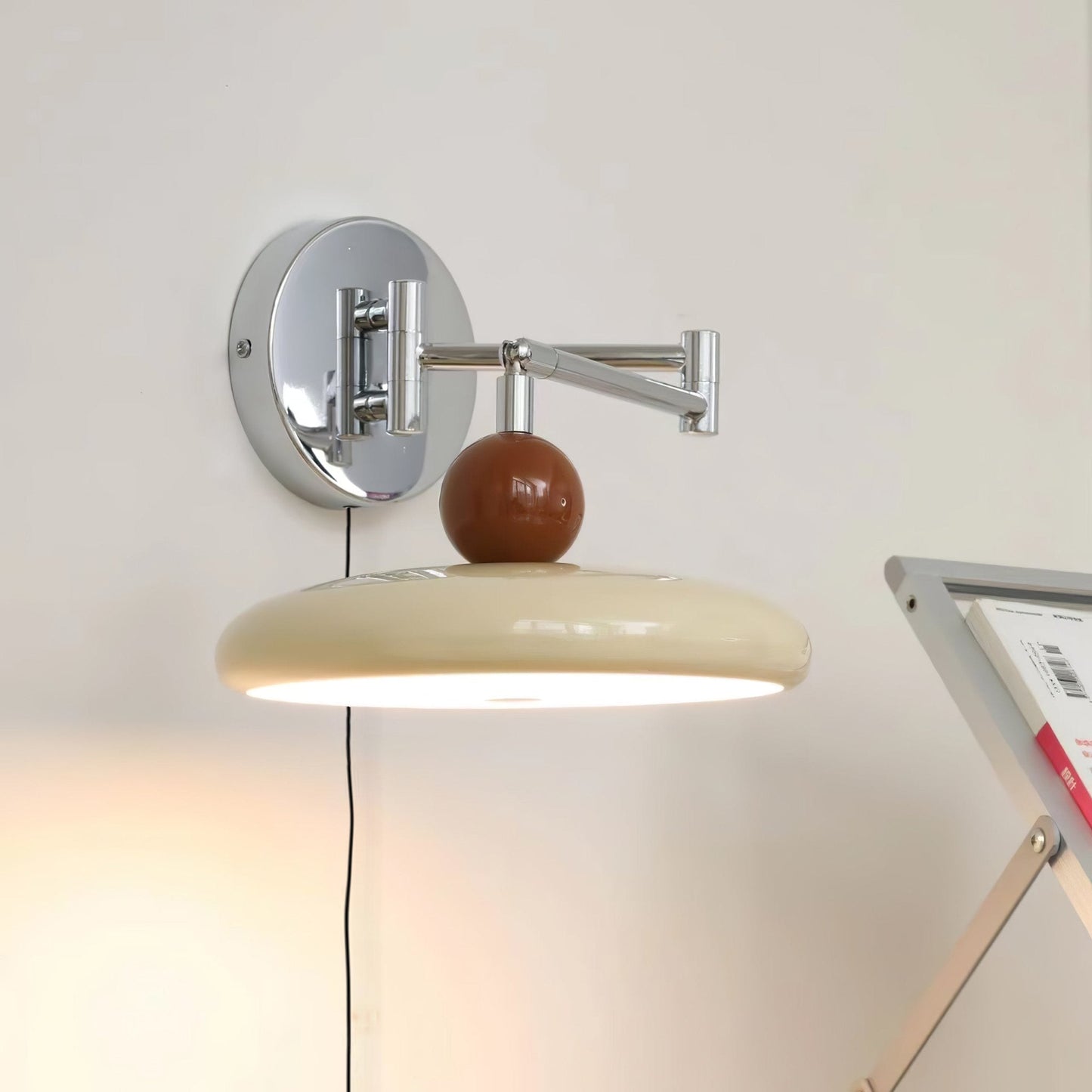 Wall Lamp | Elegant Round Sconce Light with Integrated LED 4
