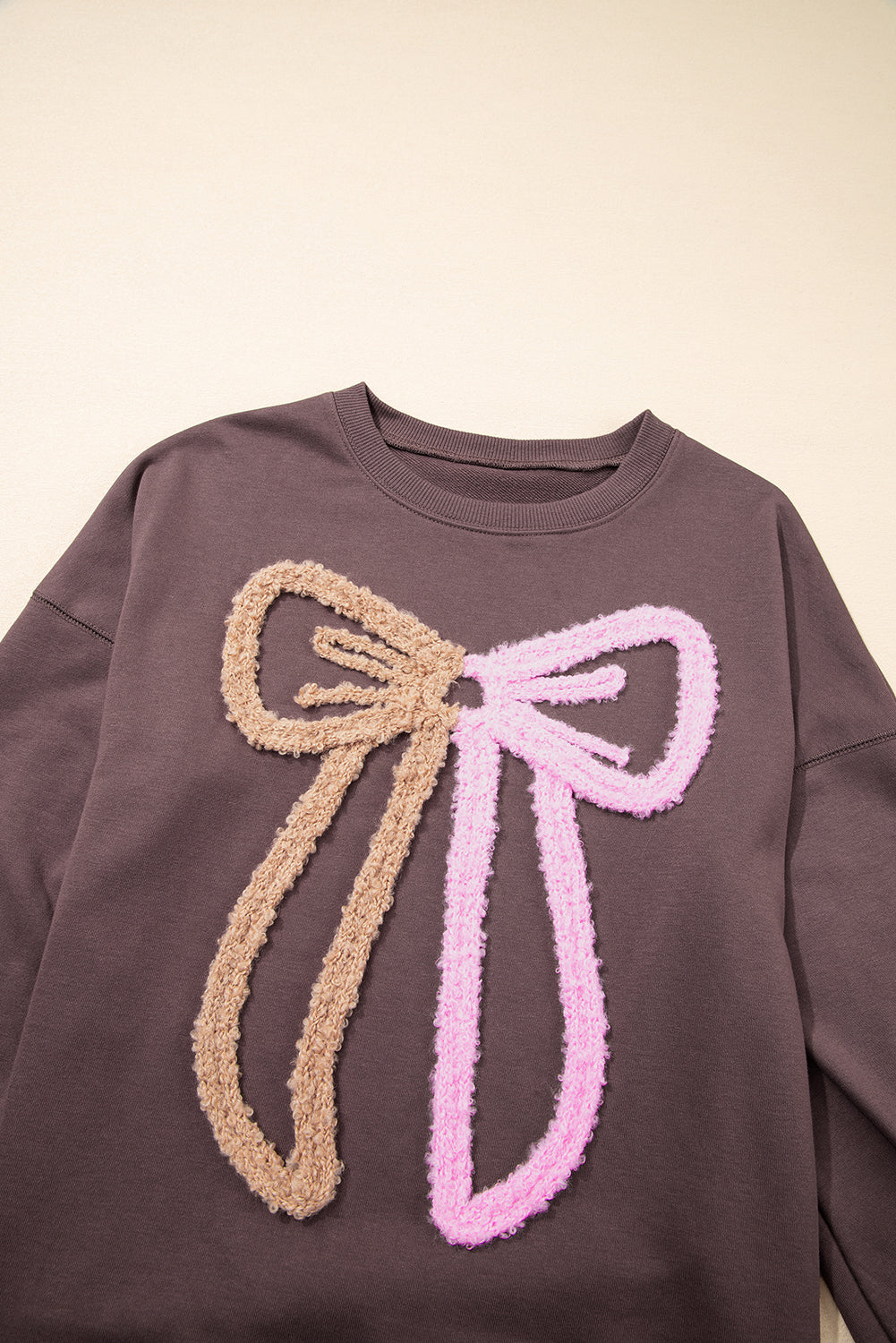 Bluza Callie Terry z wzorem kokardy i opuszczonymi ramionami