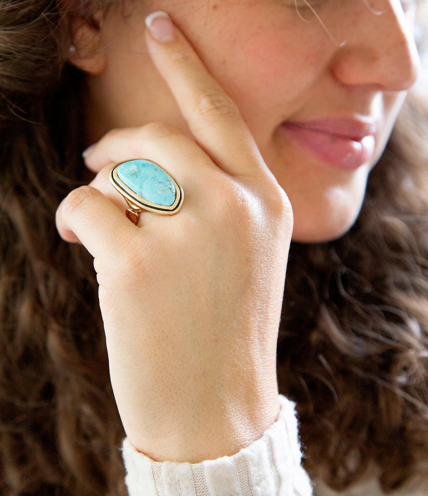 Anello statement dorato turchese blu