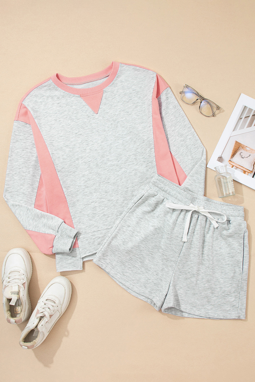 Charlie Pullover mit rohem Saum und lässigem Shorts-Set