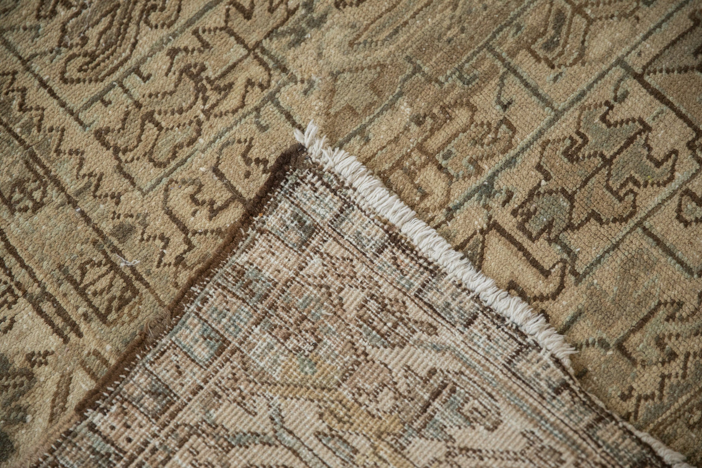 8x11 Vintage Distressed Mehrivan Carpet