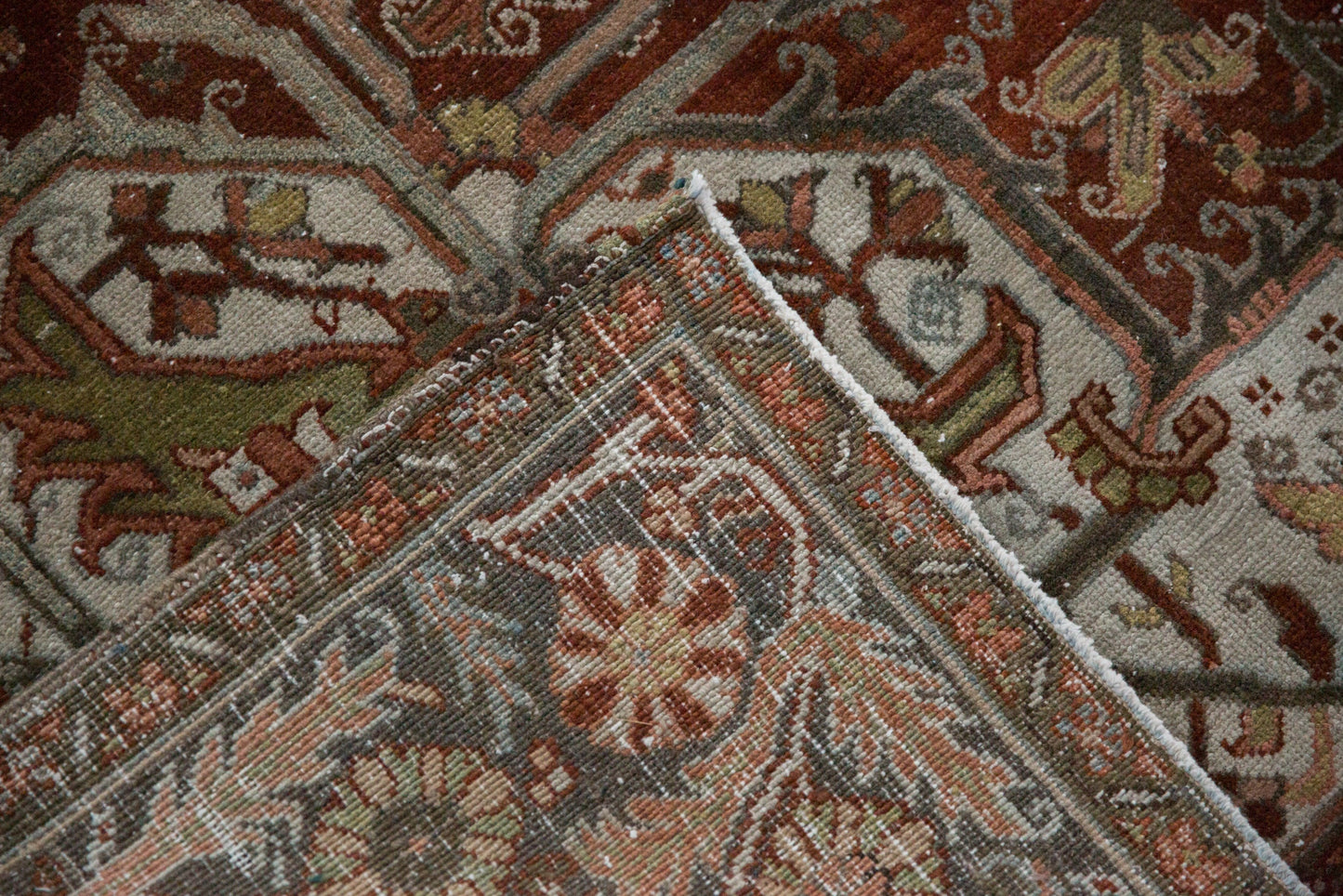 8x11.5 Vintage Distressed Ahar Carpet
