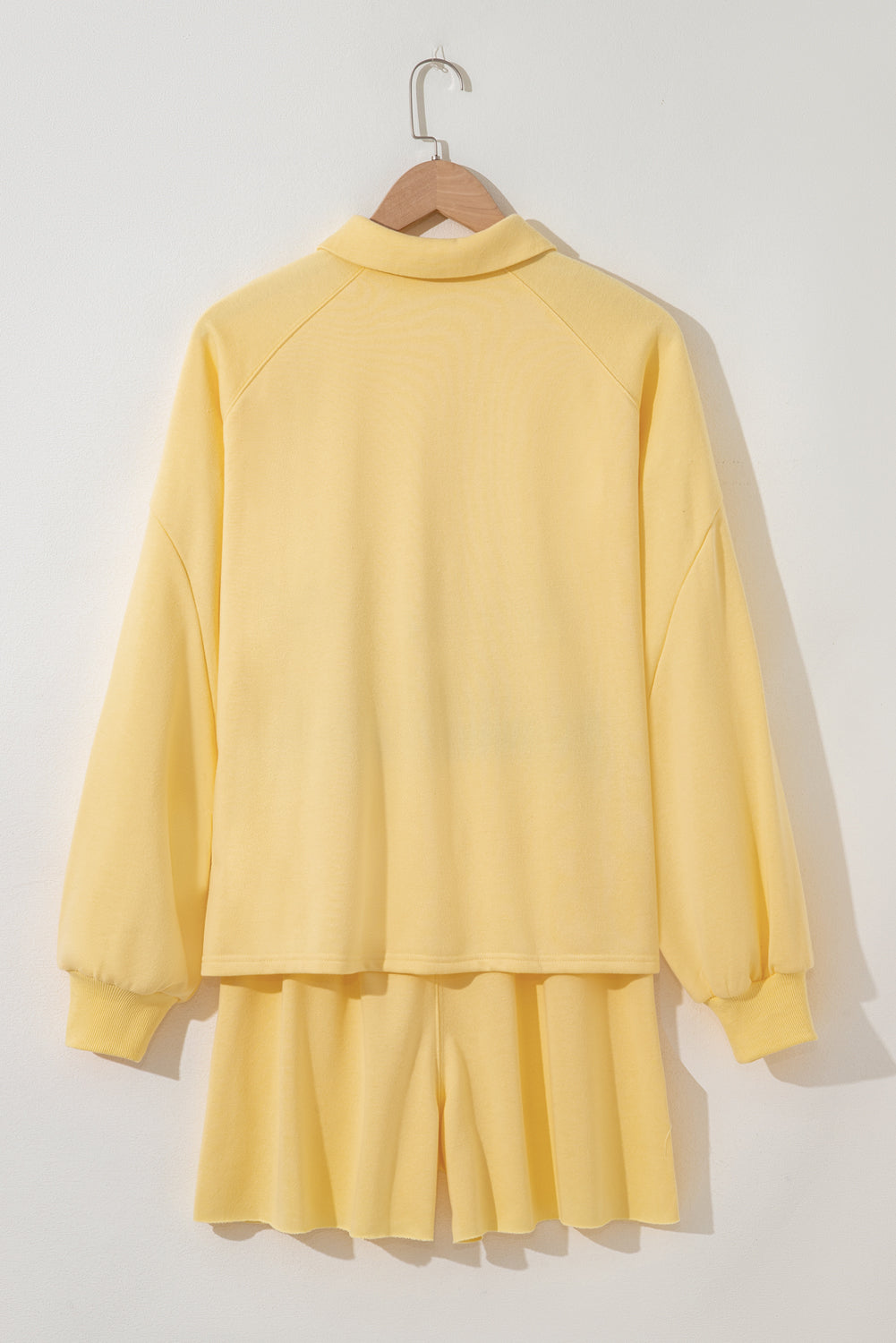 Kylie Knopfleistenkragen Oversize-Pullover und Shorts 2-teiliges Outfit
