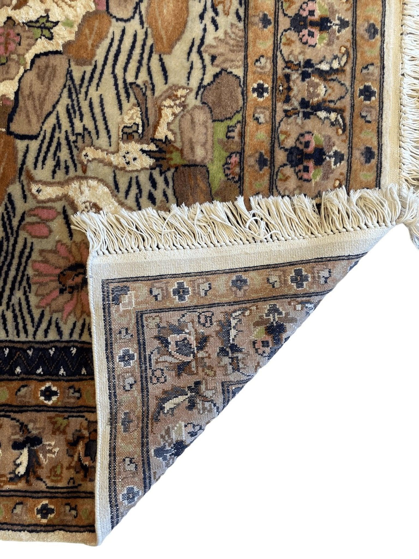 Tapis pictural fin fait main 71'' x 48''