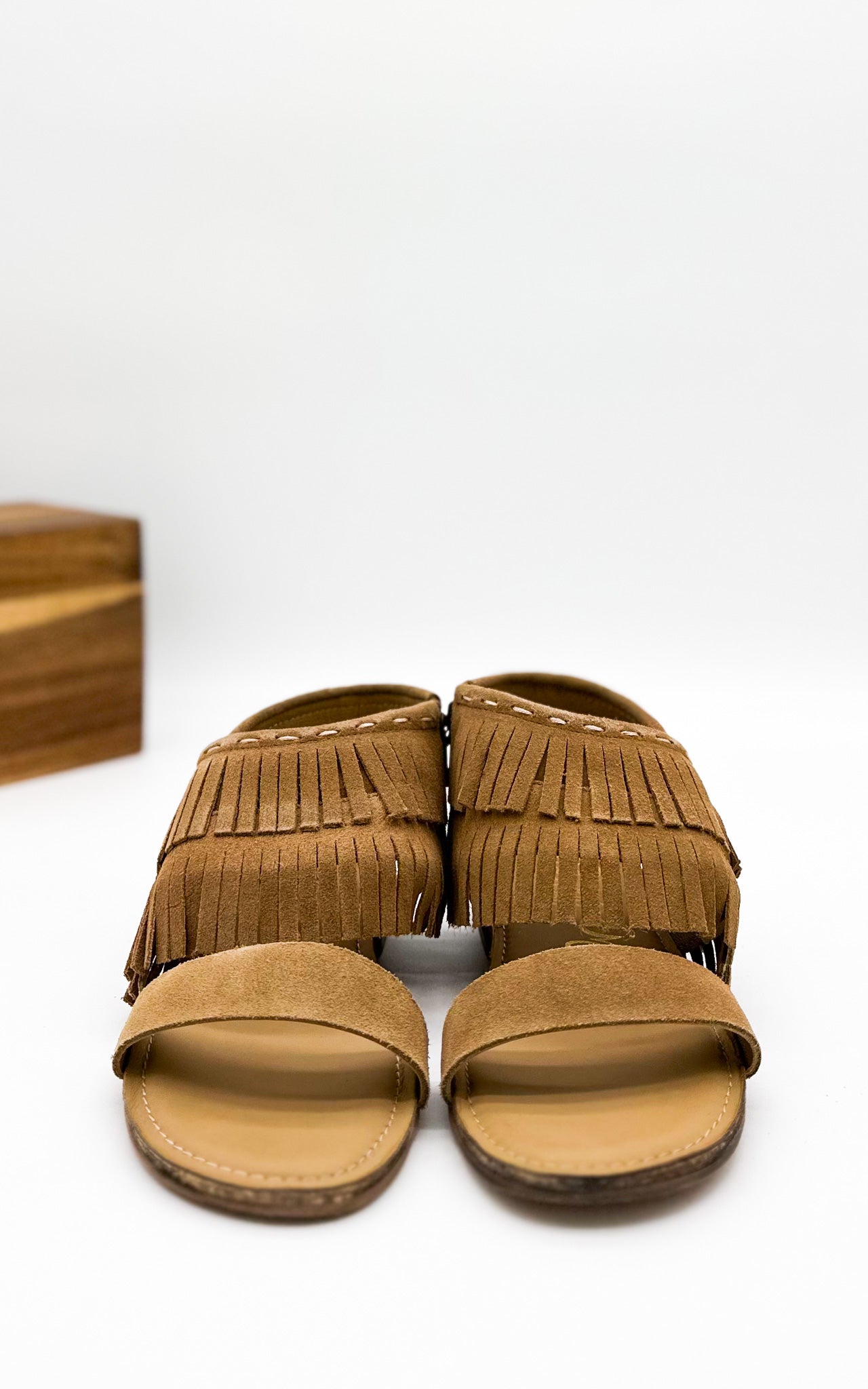 Sandał Fringe Star w kolorze Tan
