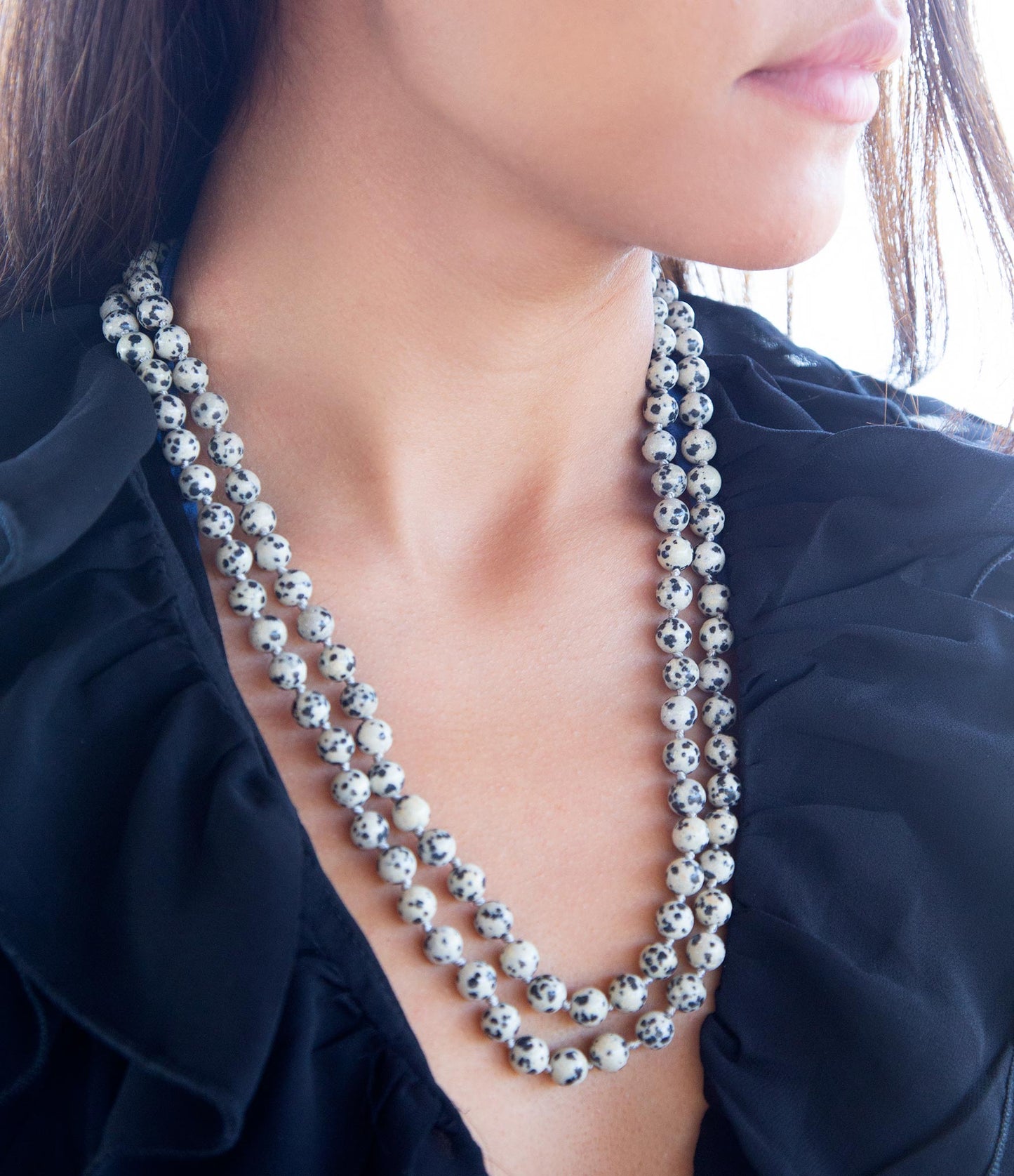 Collana con nodo in diaspro dalmata