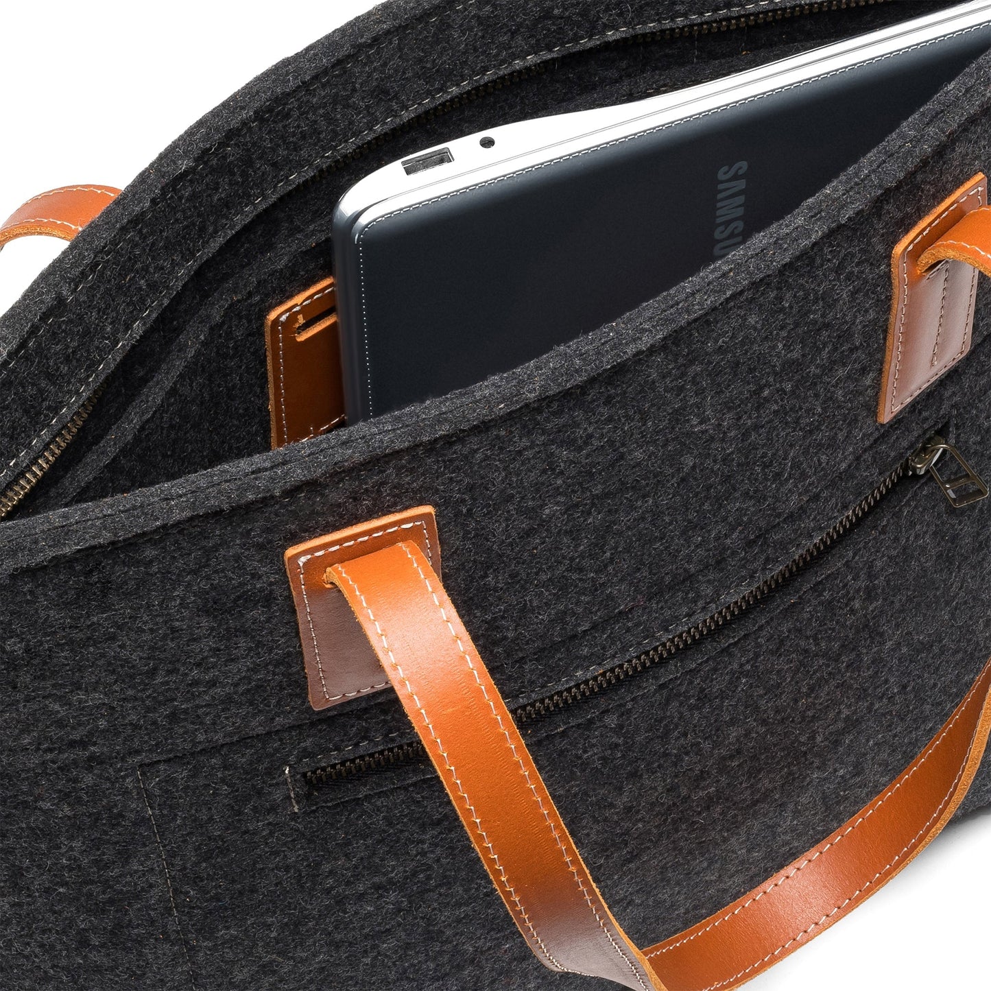 Borsa a mano in lana fatta a mano Kyrgies