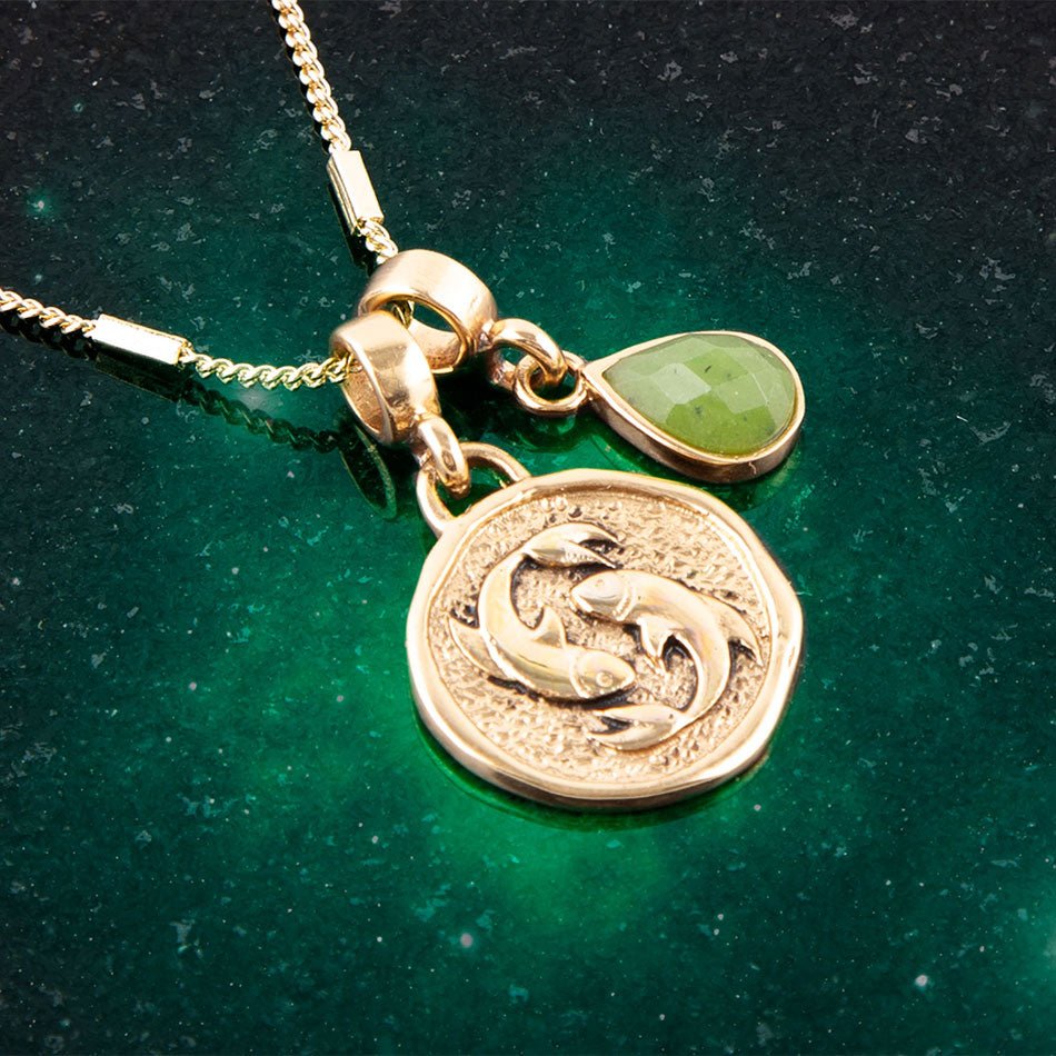 Pesci - Collana con ciondolo dorato in giada verde dello zodiaco