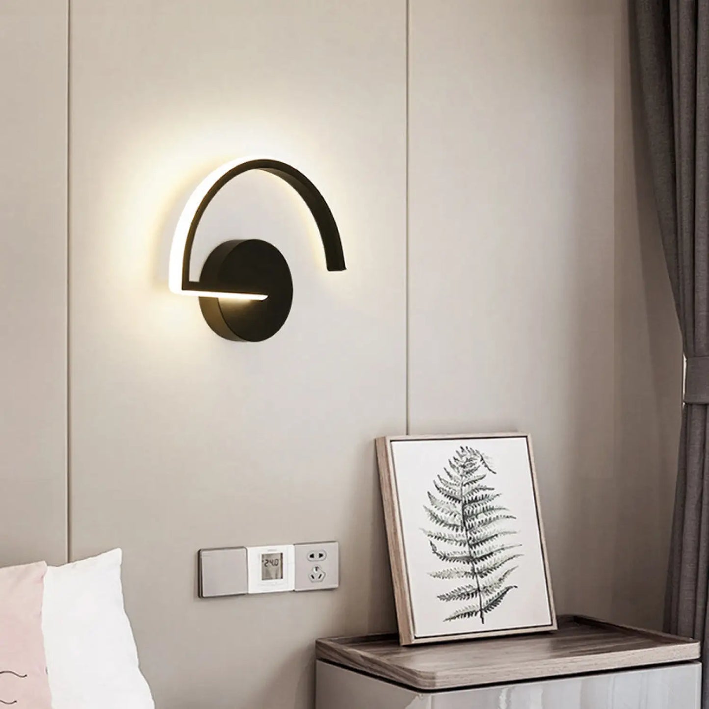 Läsningsvägglampa – Modern LED-armatur för bekväm läsning