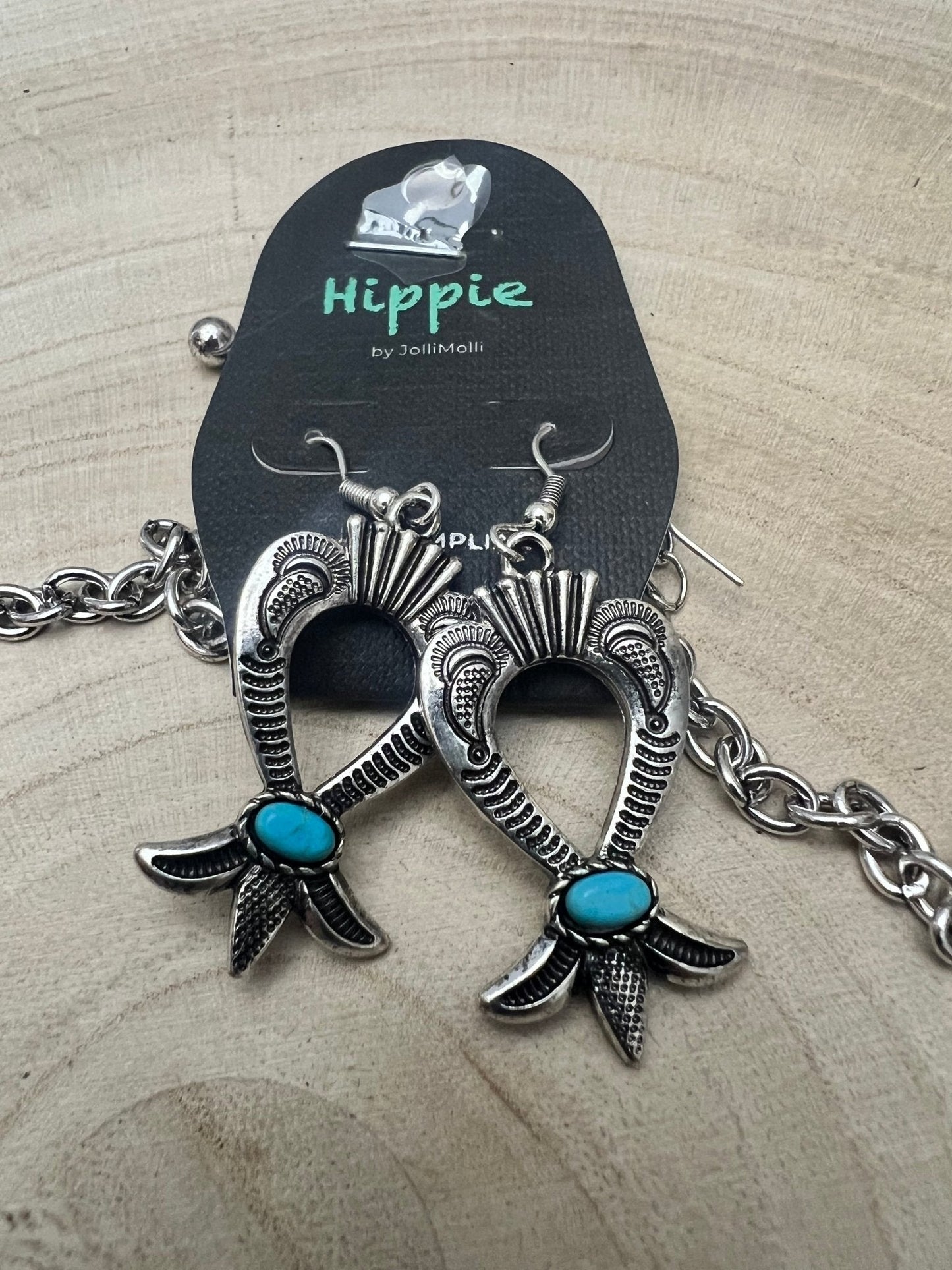 Set di orecchini e collana di 24 pollici con fiore di zucca e turchese finto
