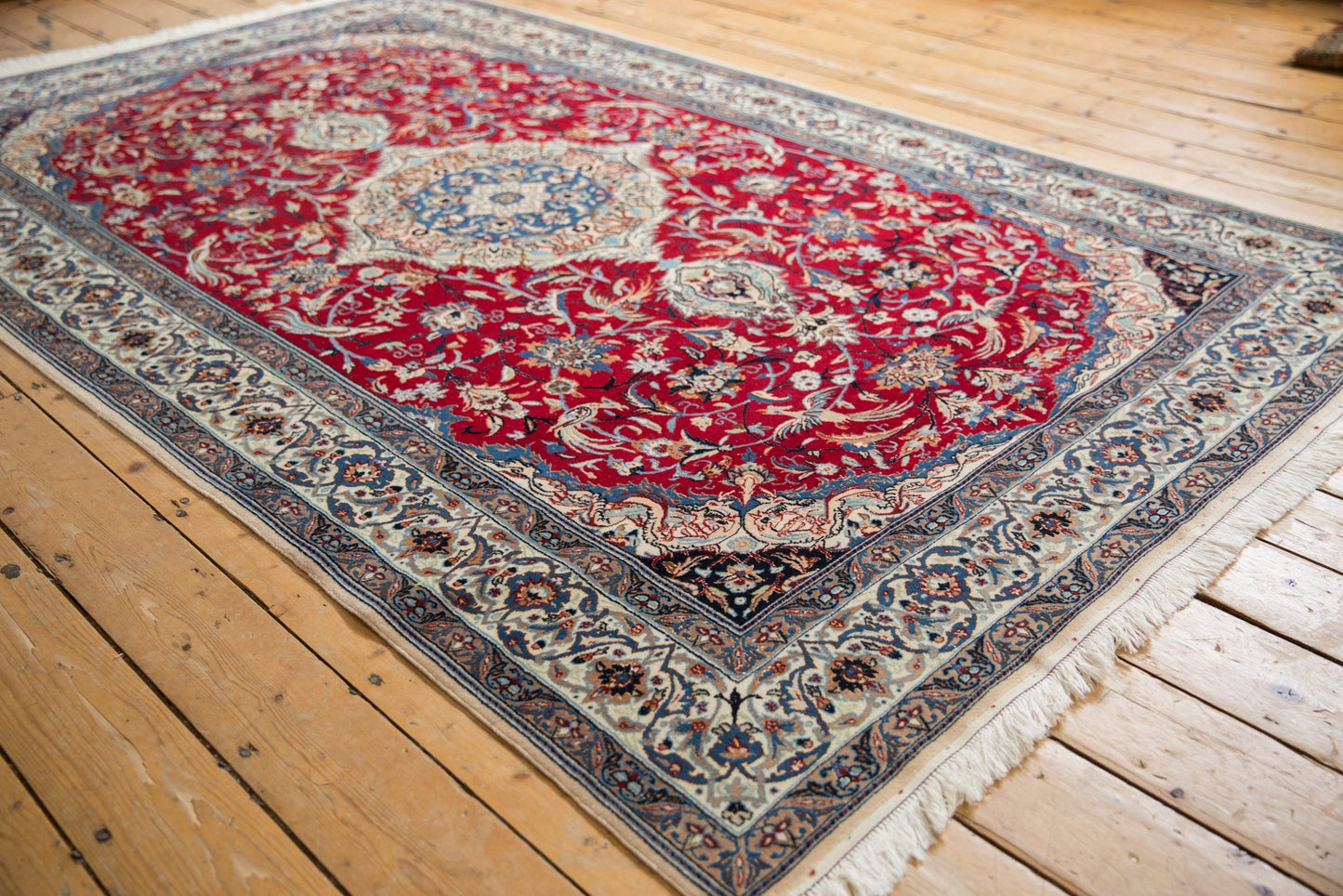 5.5x9 Vintage Nain Carpet