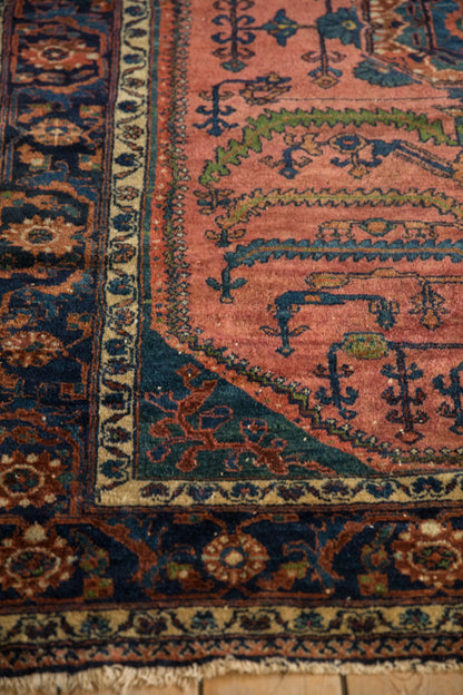 5.5x6.5 Vintage Fine Lilihan Carpet