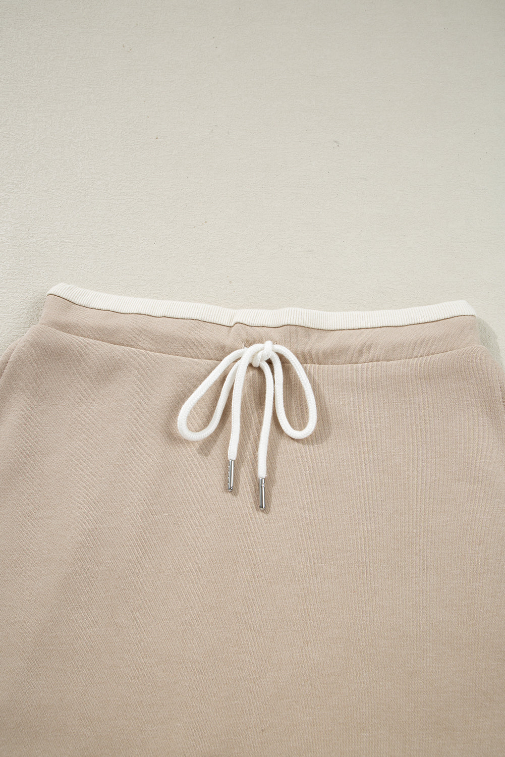 Valerie Kurz geschnittener Pullover Kordelzug Rock Set