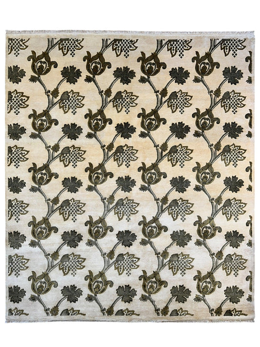 Hand-Knotted Indian Rug - 7'11" x 9'9" - Wool - Floral Pattern - Elegant Beige and Green Design