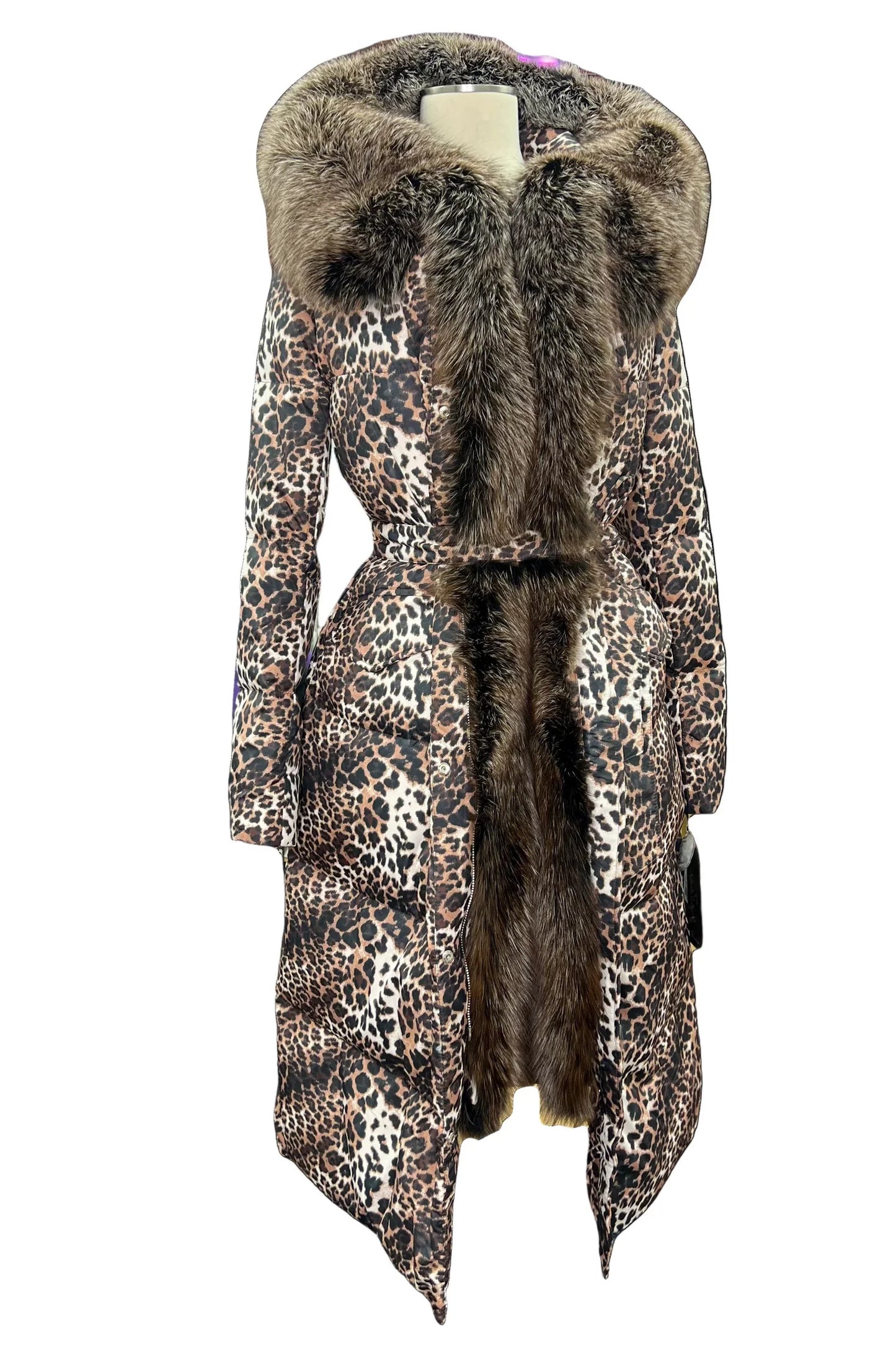 Parka isolato in piuma di volpe argentata autentica