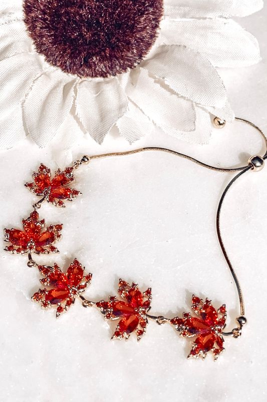 FEUILLE D'ÉRABLE | Red Maple Leaf Bracelet