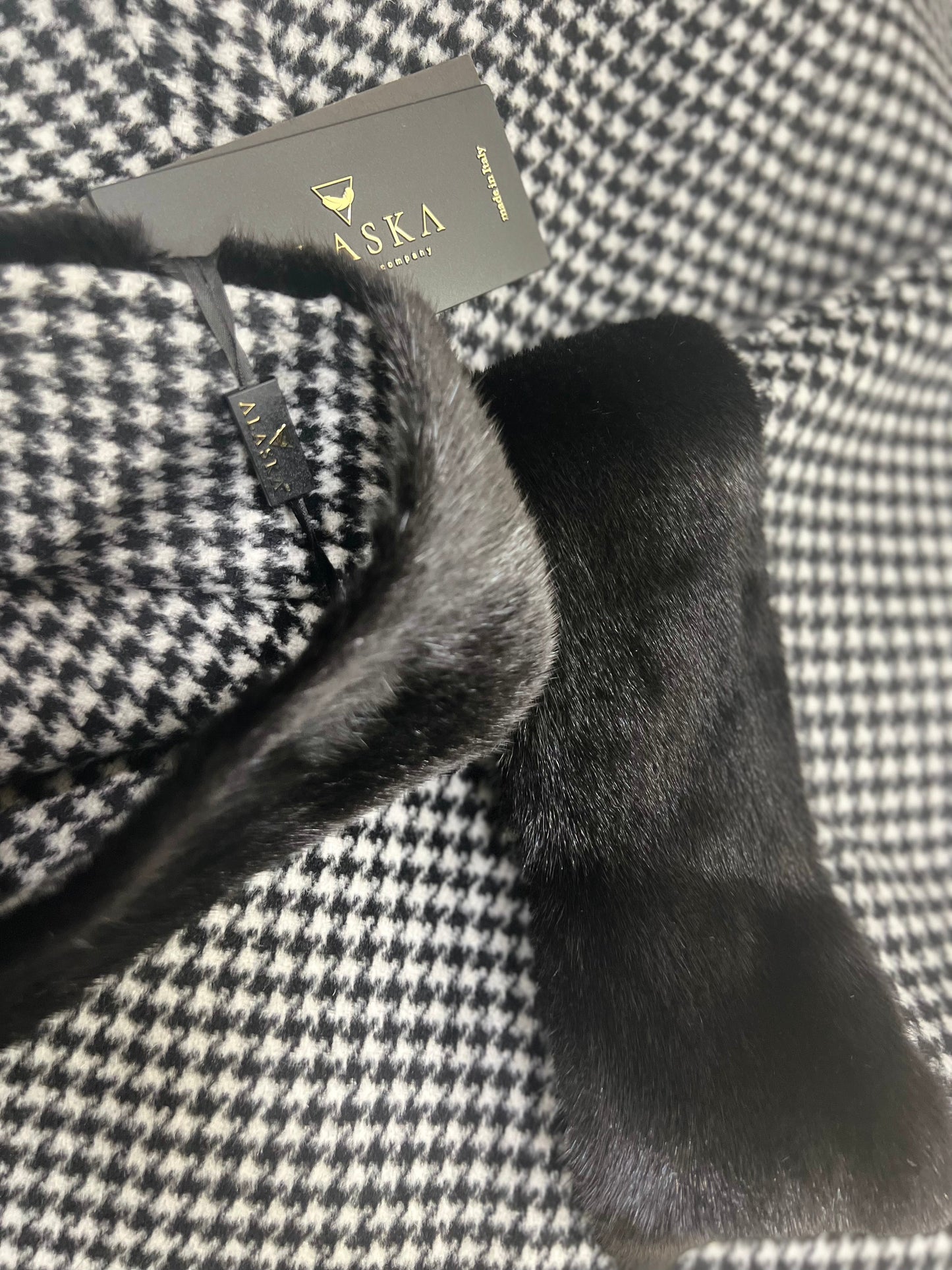 Echter skandinavischer Nerzpelz Jungwollponcho