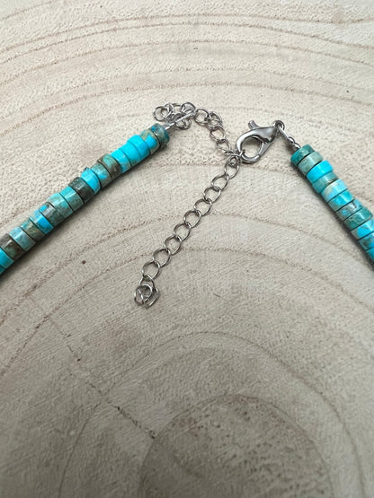 Perły srebrne 4mm, turkus variscite i ostryga kolczasta - żywy choker