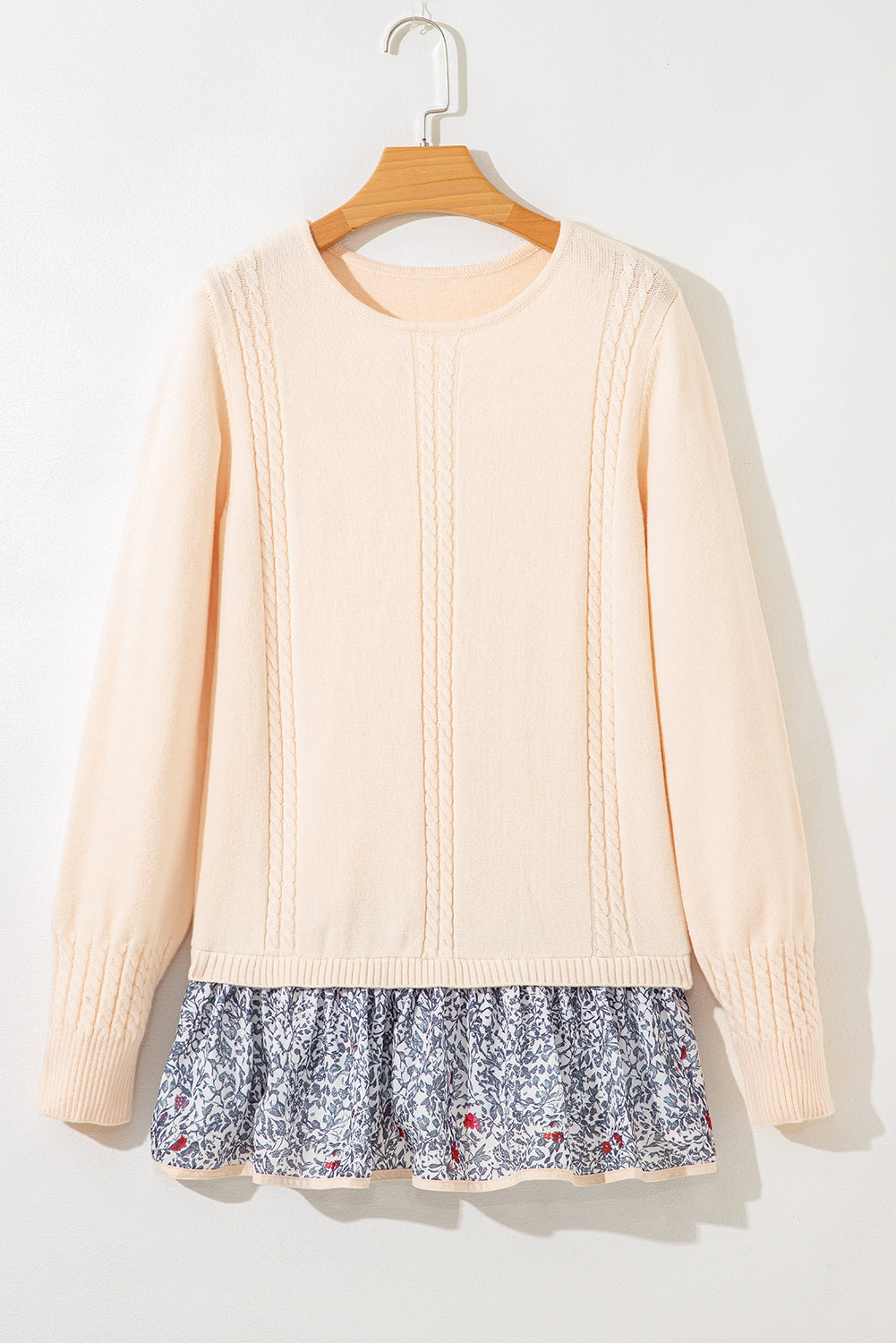 Mary Cable Teksturowany Boho Sweter z Falbaną na Dole